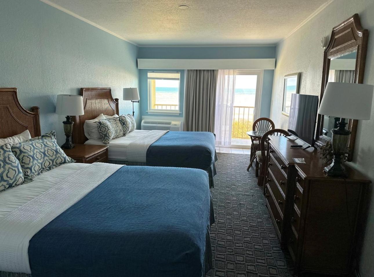 Surf Side Hotel