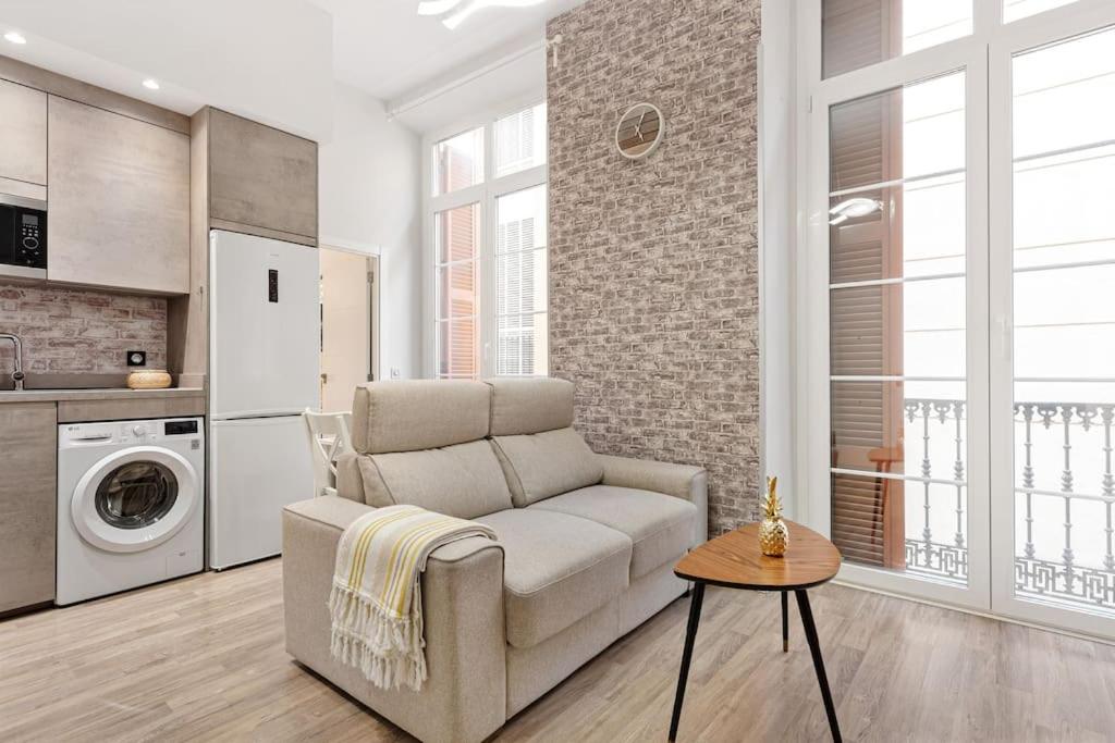 Azucena 4 by Pineapple Homes