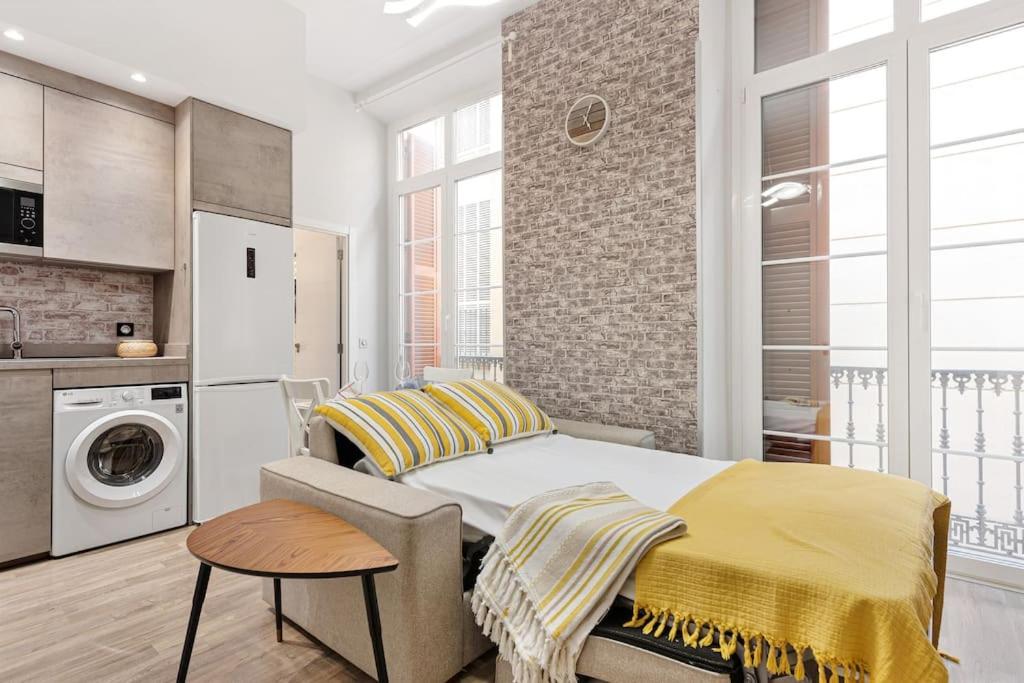 Azucena 4 by Pineapple Homes