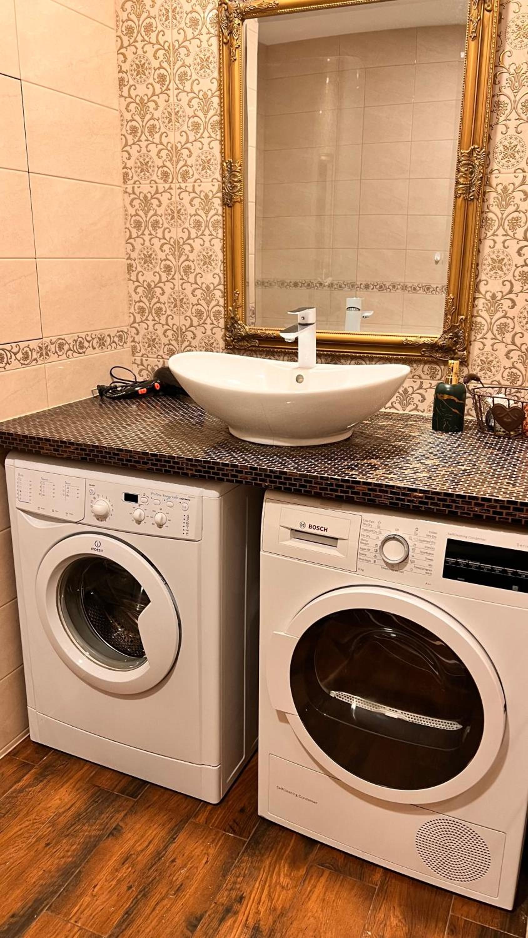 Jurincom Apartment Deluxe