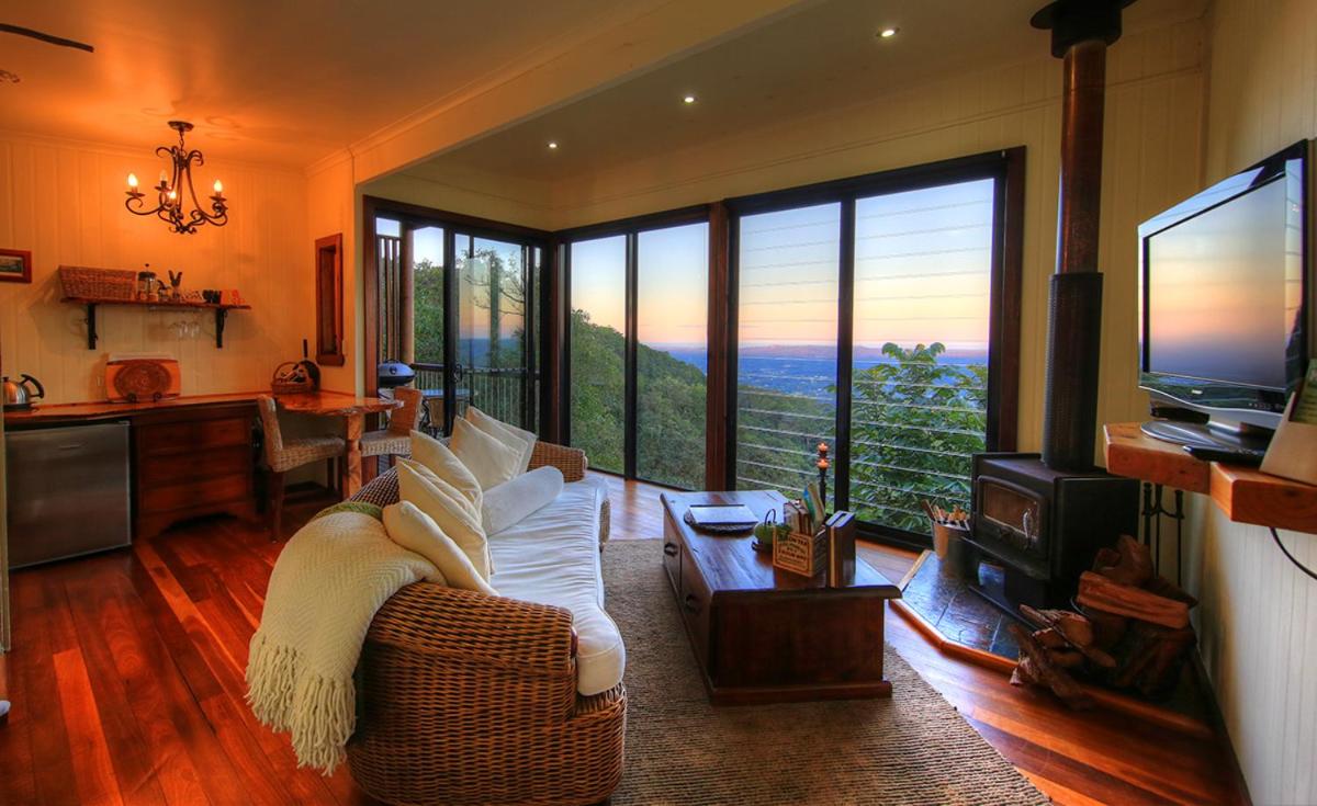 At Remingtons Private Cottages Montville view 2