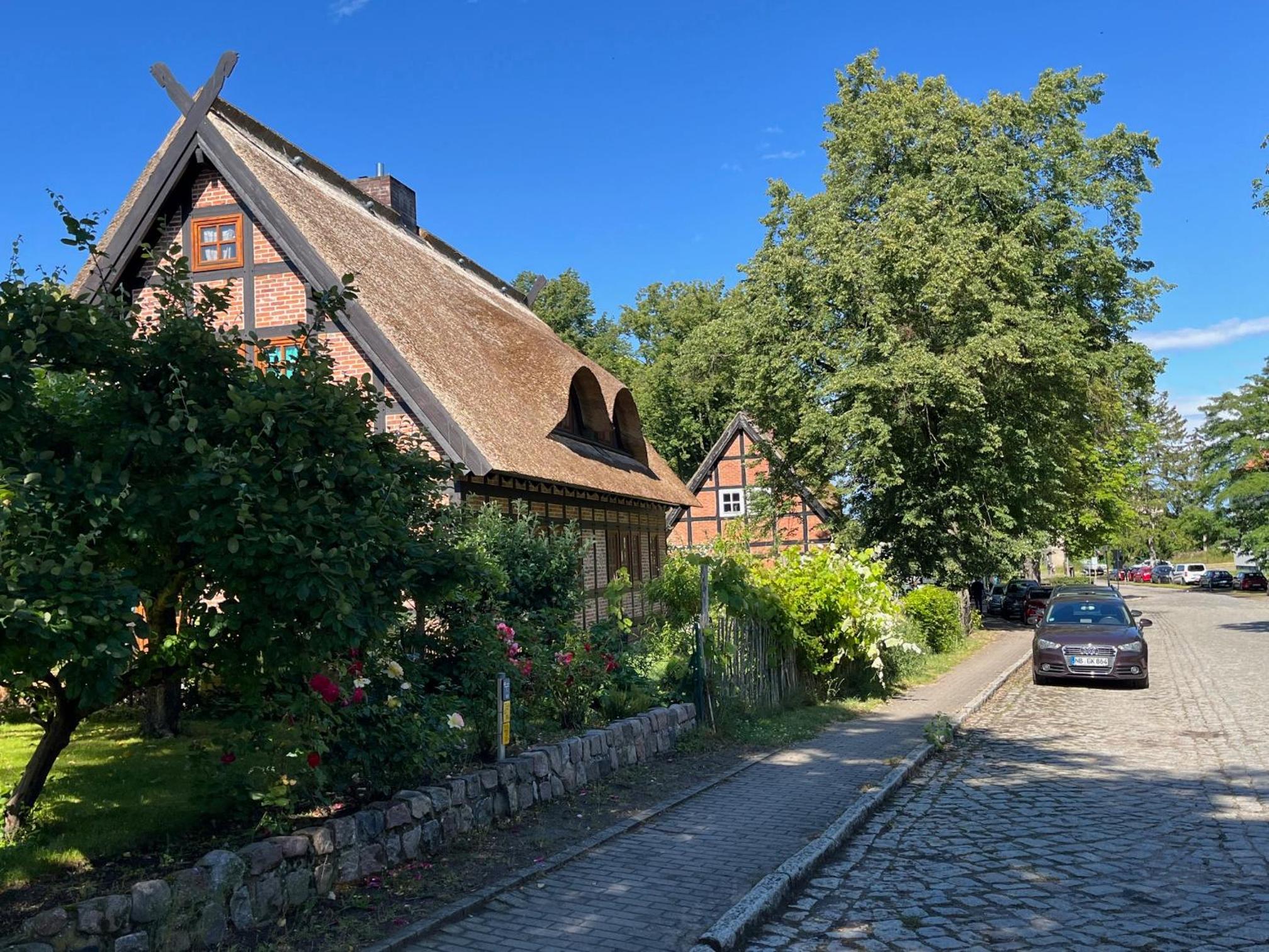 Pfarrhaus Tollensesee