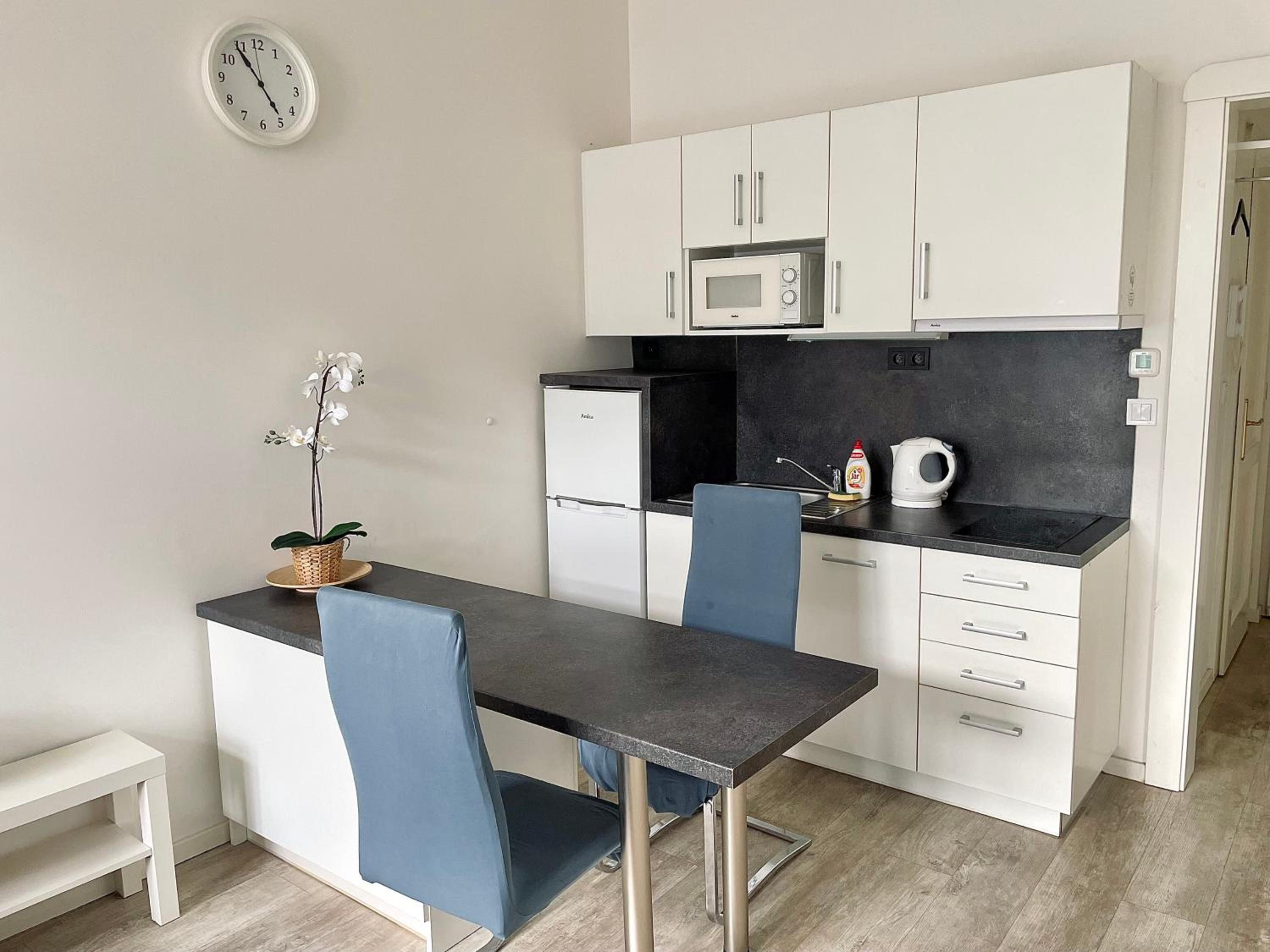 JZP studio apartment