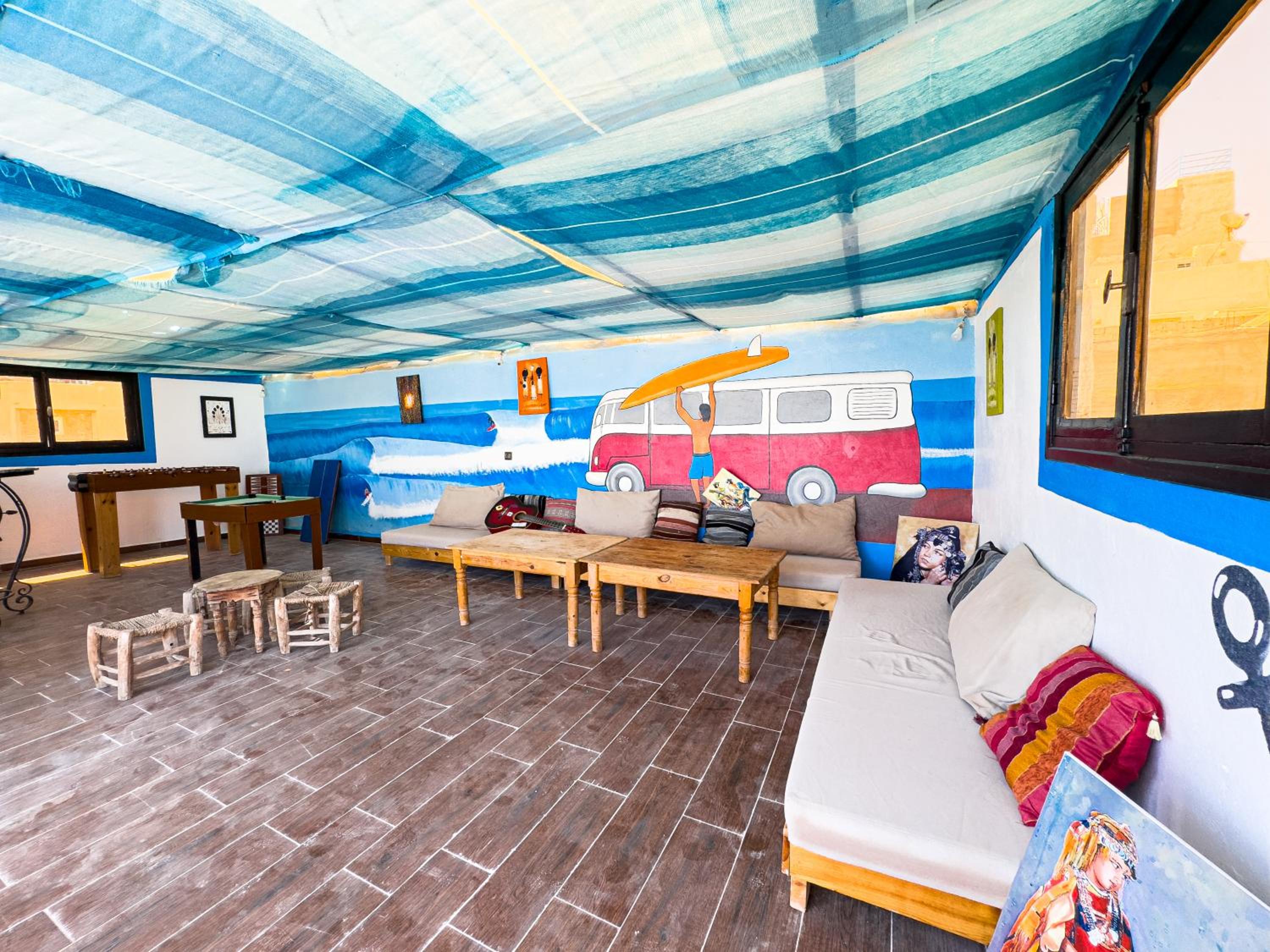 lounge