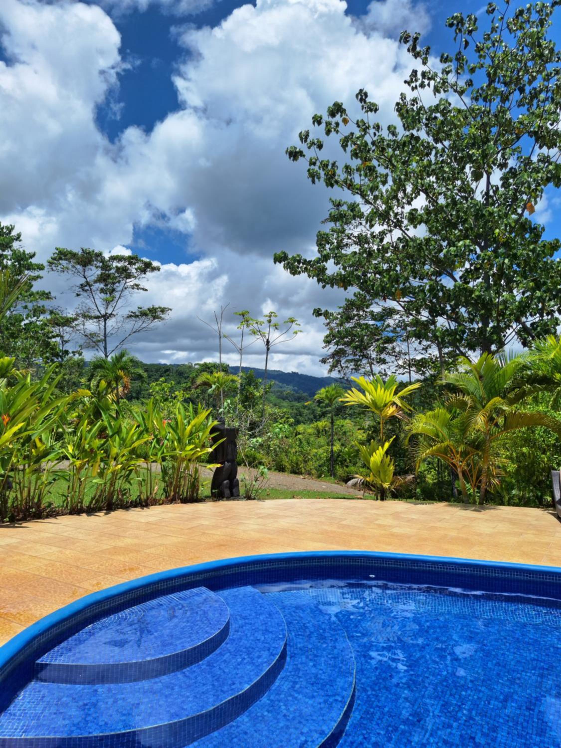 Corcovado Great Villas-pool-jacuzzi-amazing views