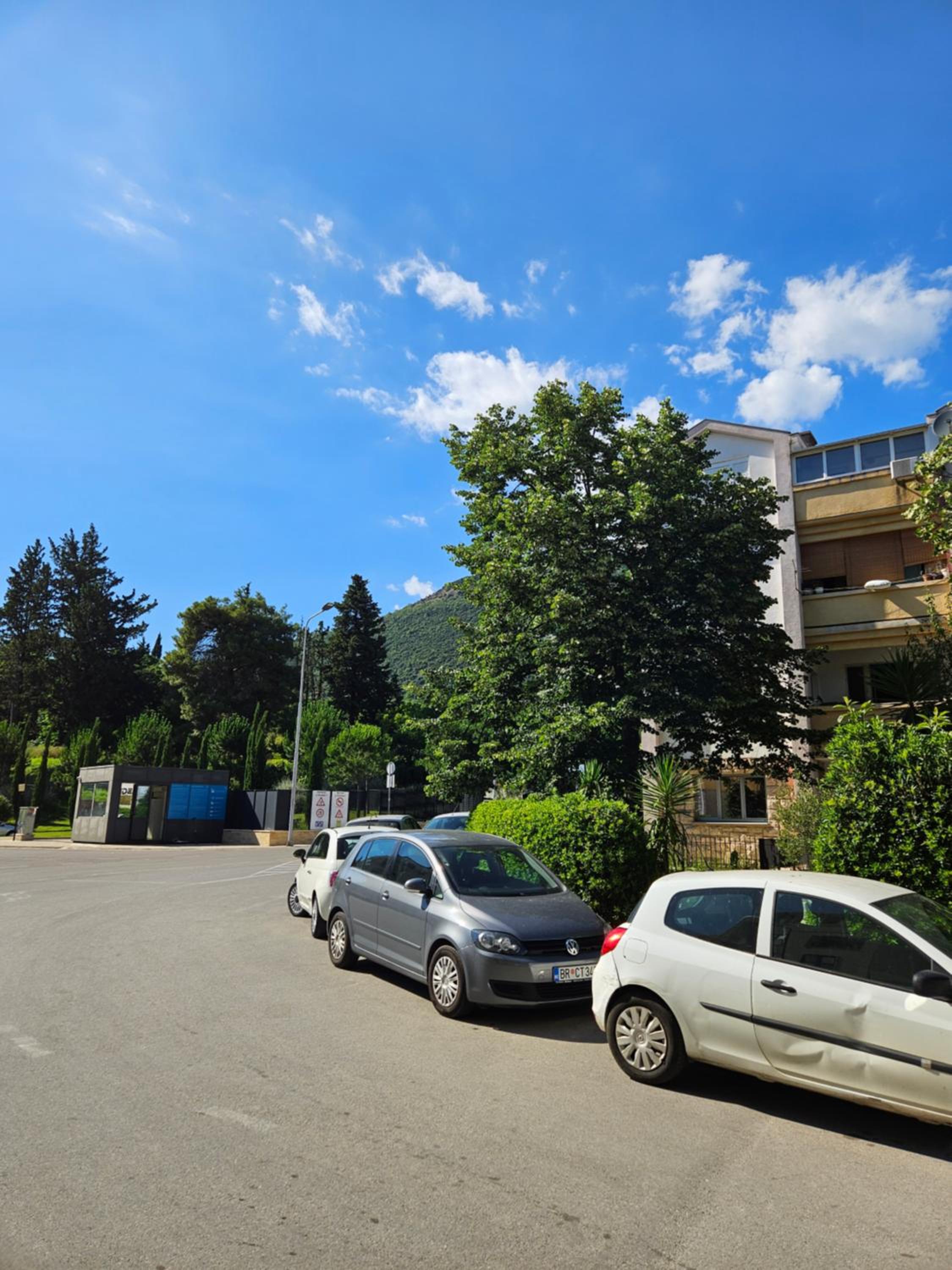 Photo 33