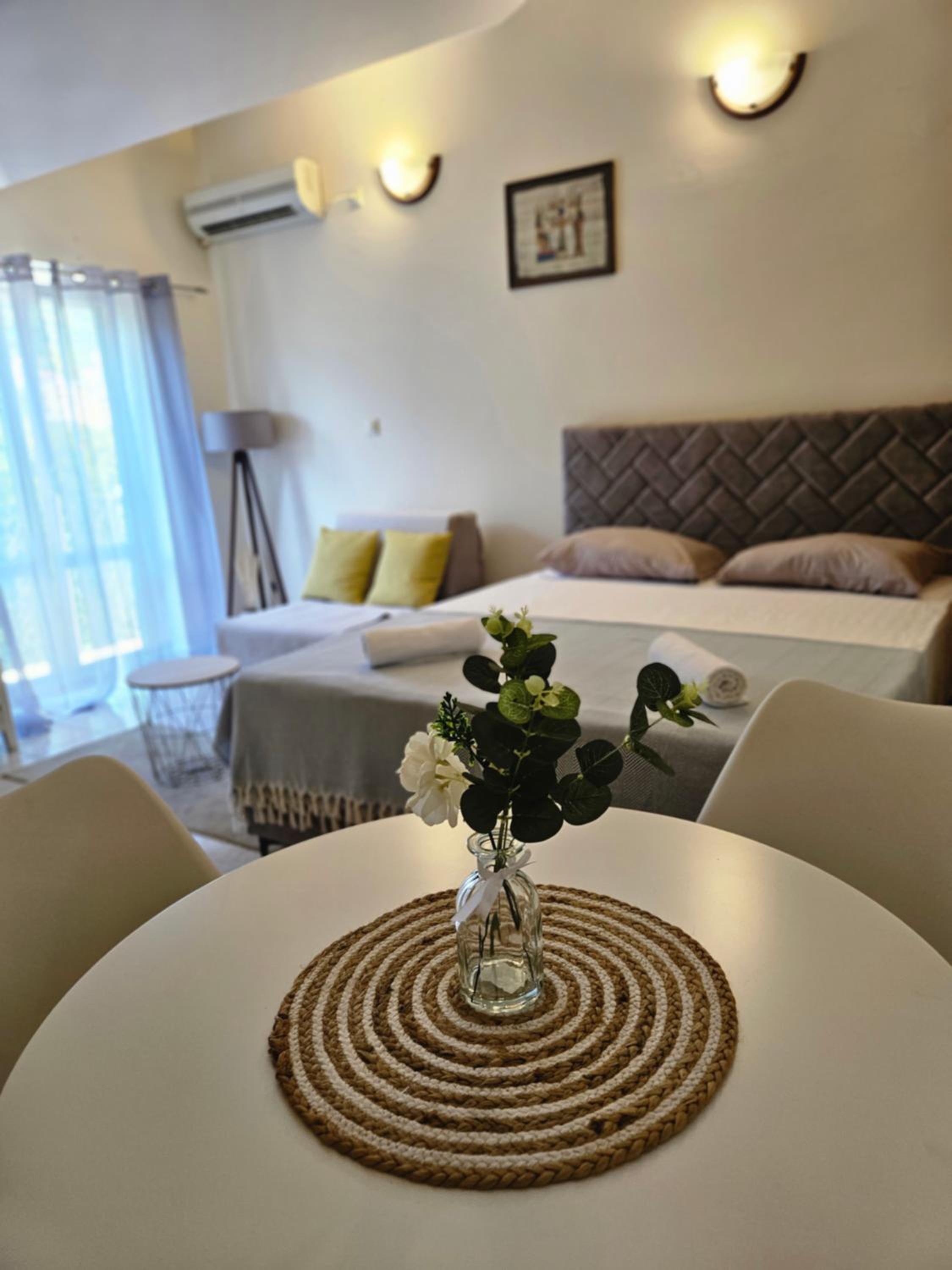 Studio Apartment SIESTA near Porto Novi view 5
