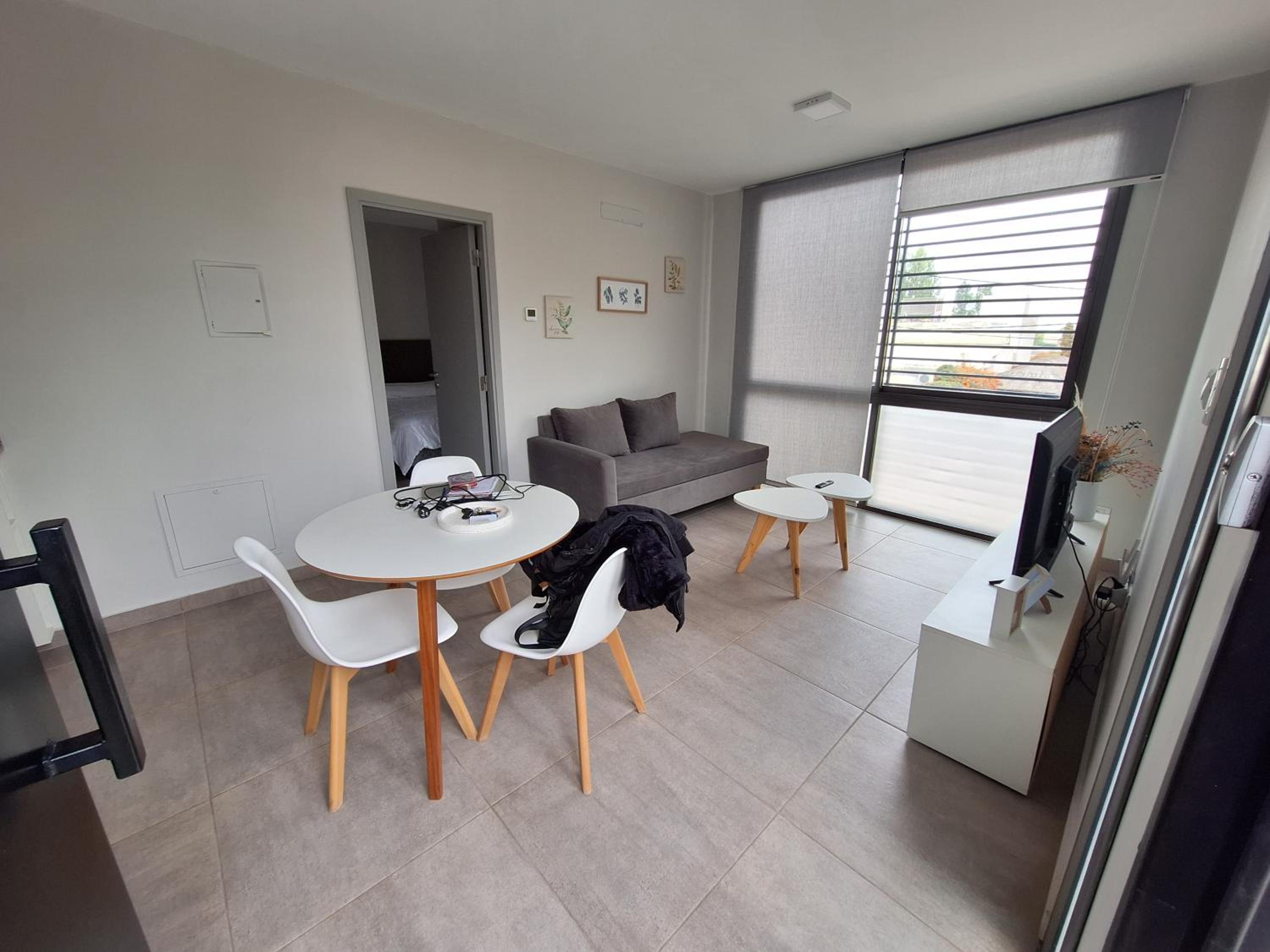 Hermoso Departamento en Carrodilla F