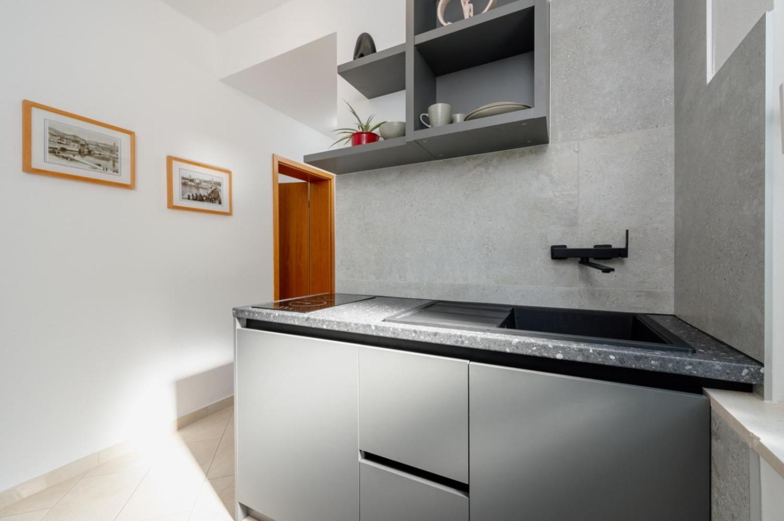 Apartments Kudelik