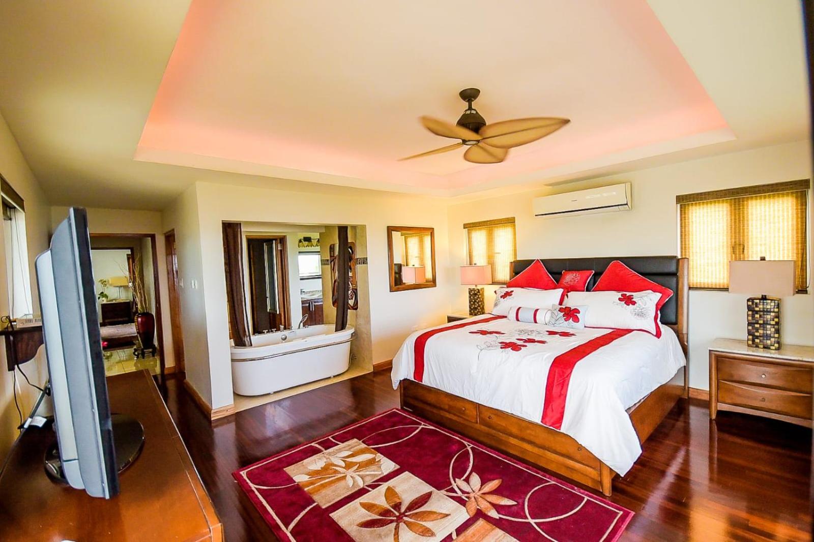 The Seascape Villas of Montego Bay view 4
