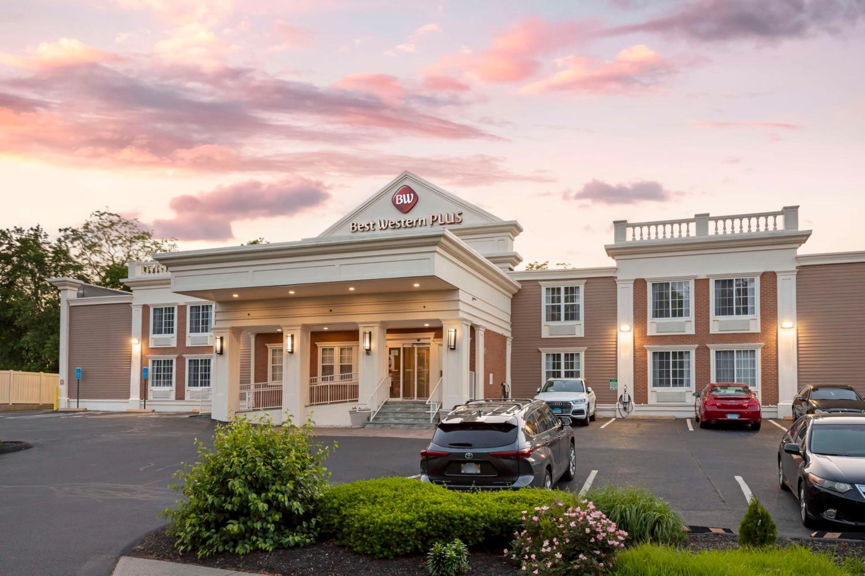 Fairfield Vacations - Best Western Plus Fairfield Hotel - Property Image 33