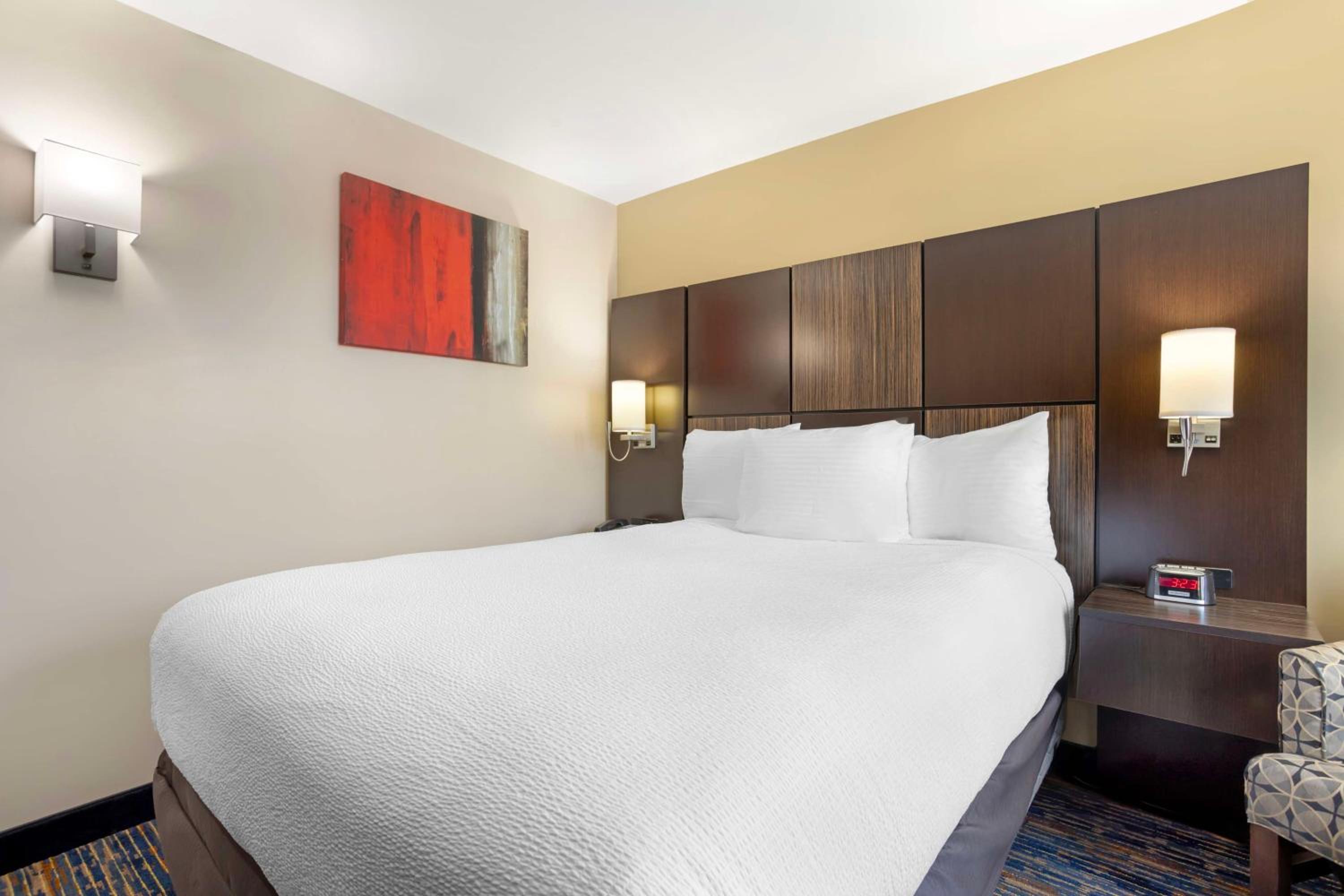 Fairfield Vacations - Best Western Plus Fairfield Hotel - Property Image 13