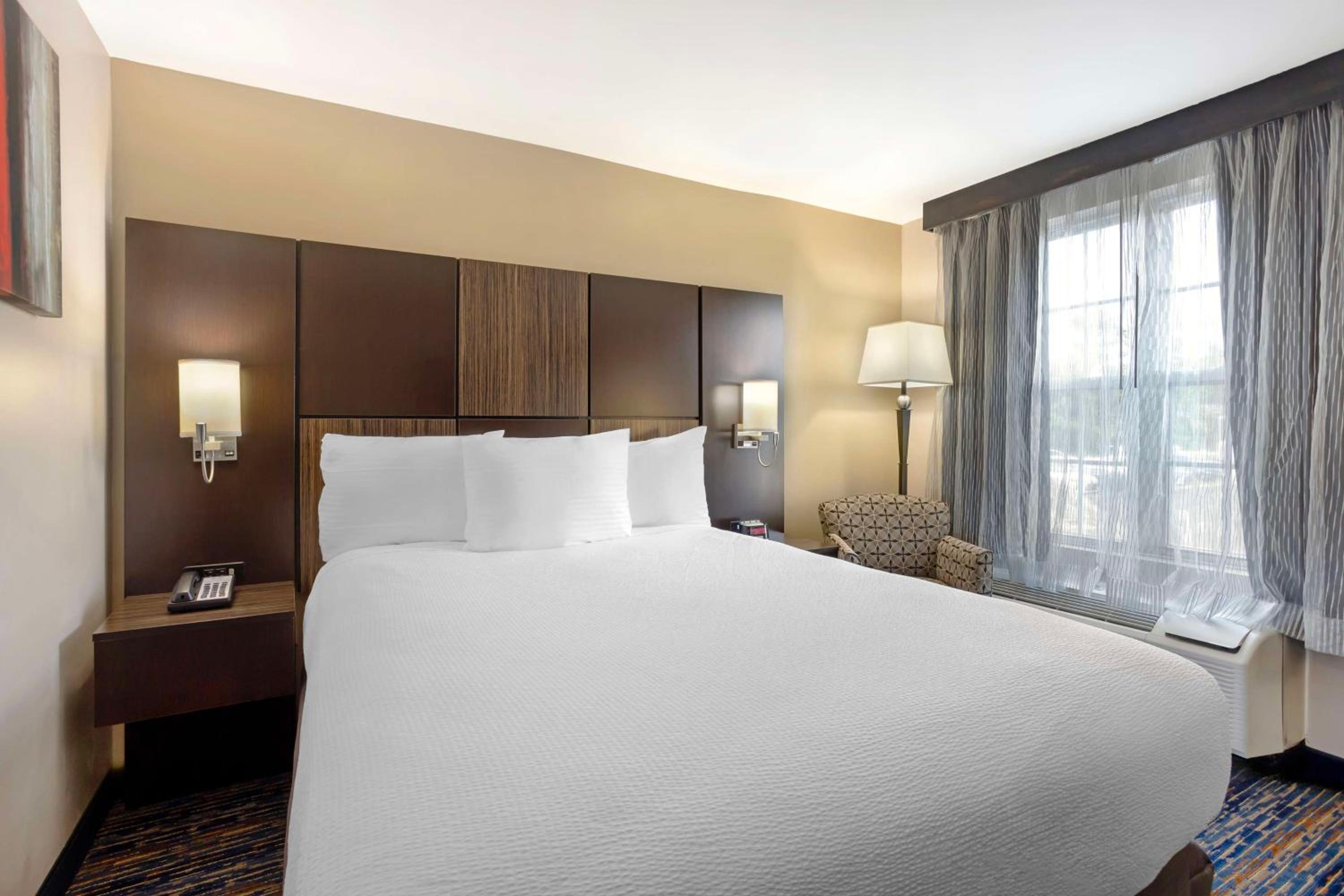 Fairfield Vacations - Best Western Plus Fairfield Hotel - Property Image 16