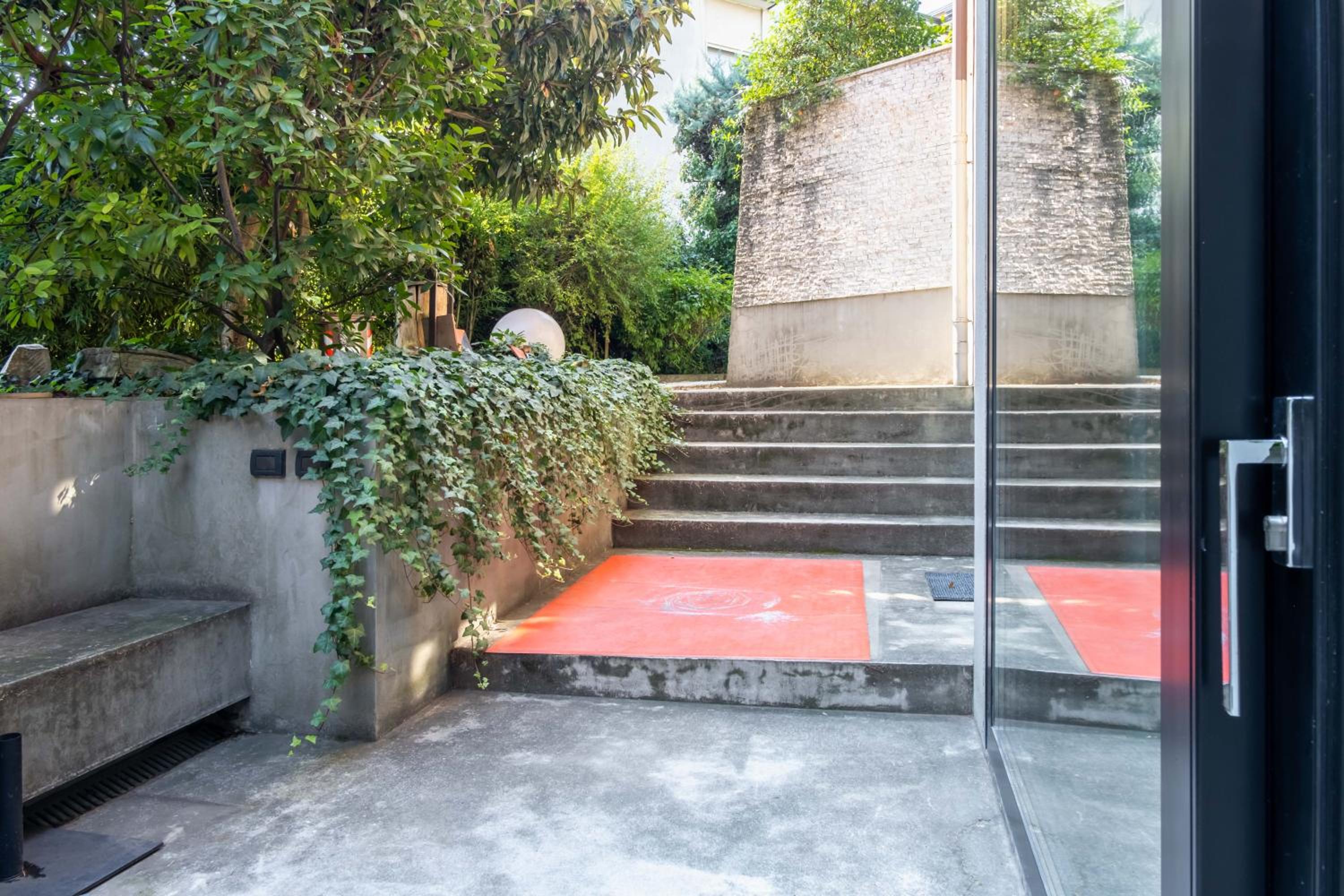 Tridentina Apartments - Brescia City - by HOST4U view 4