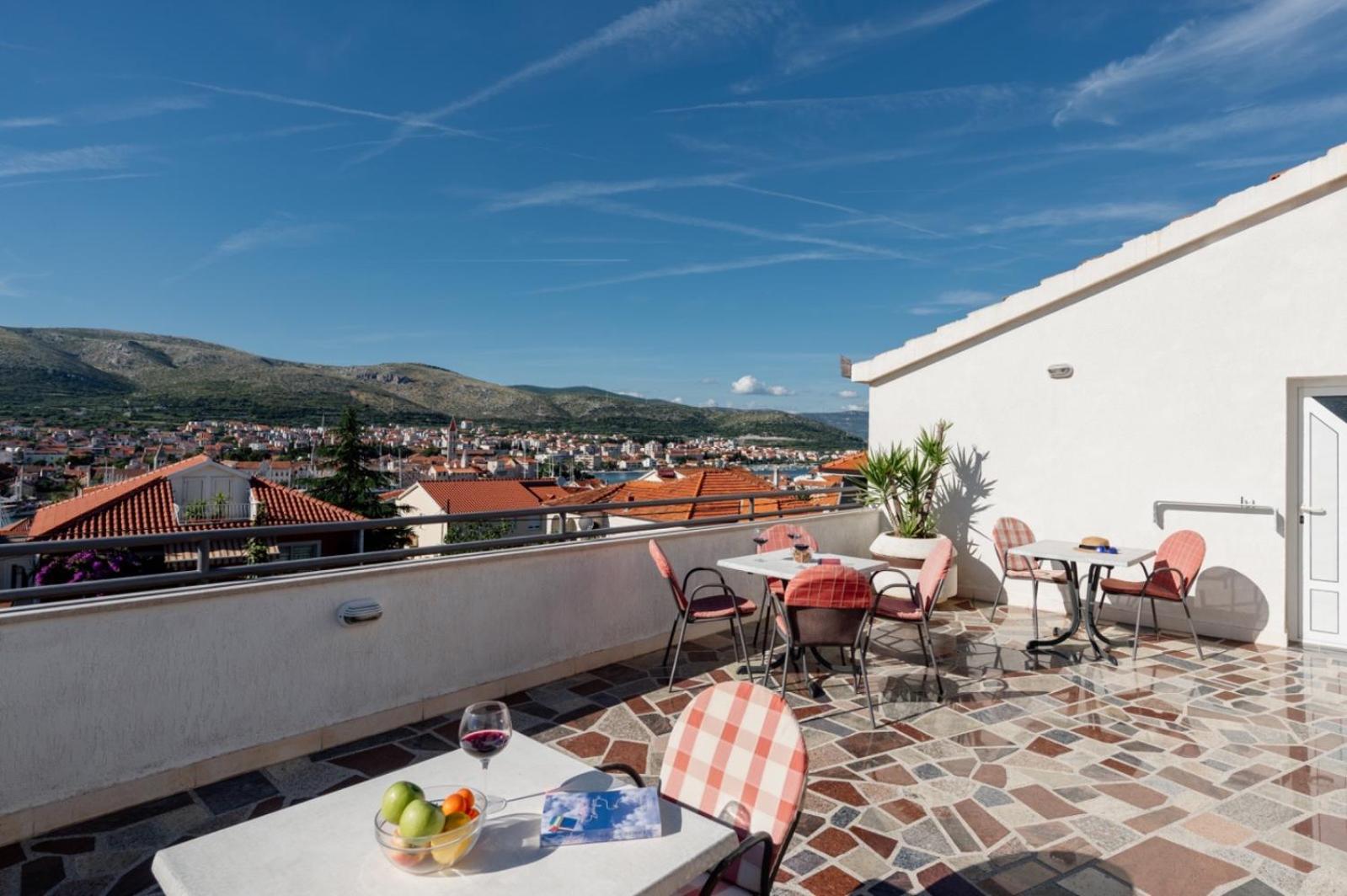 Apartments Kudelik