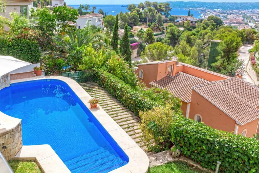 Luxury villa in Jávea with Sea Views view 3