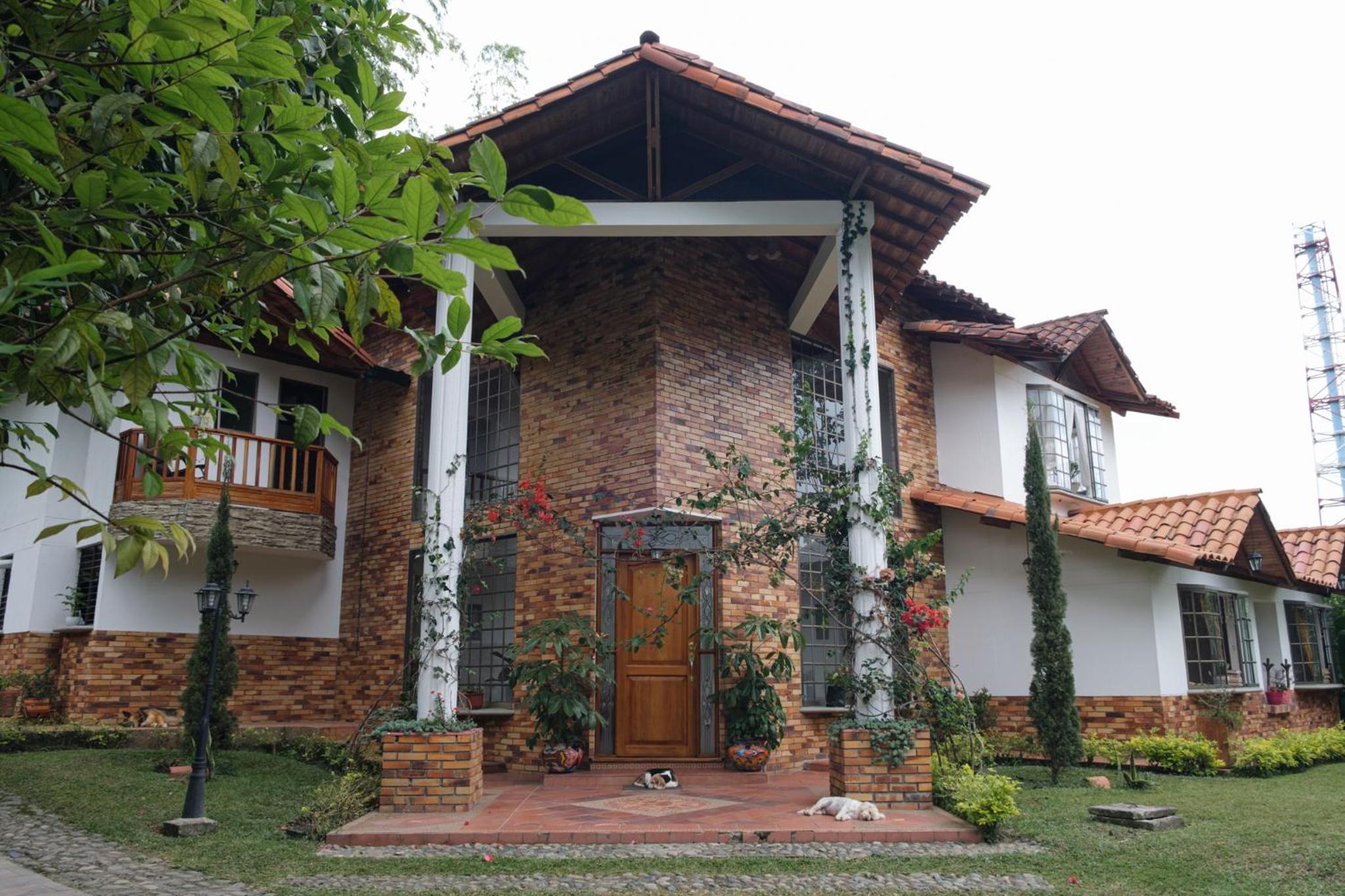 Casa Angeliconias