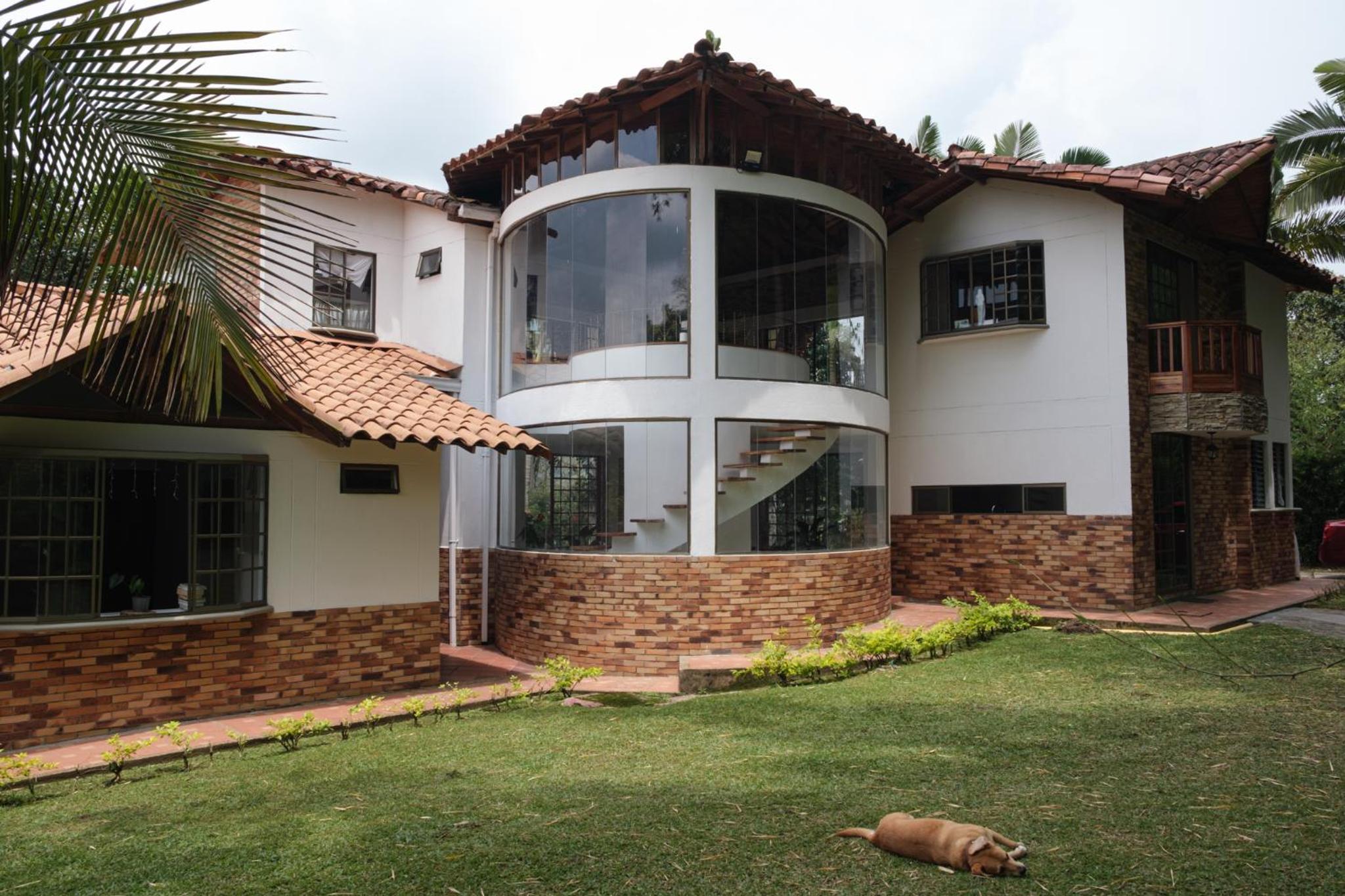Casa Angeliconias