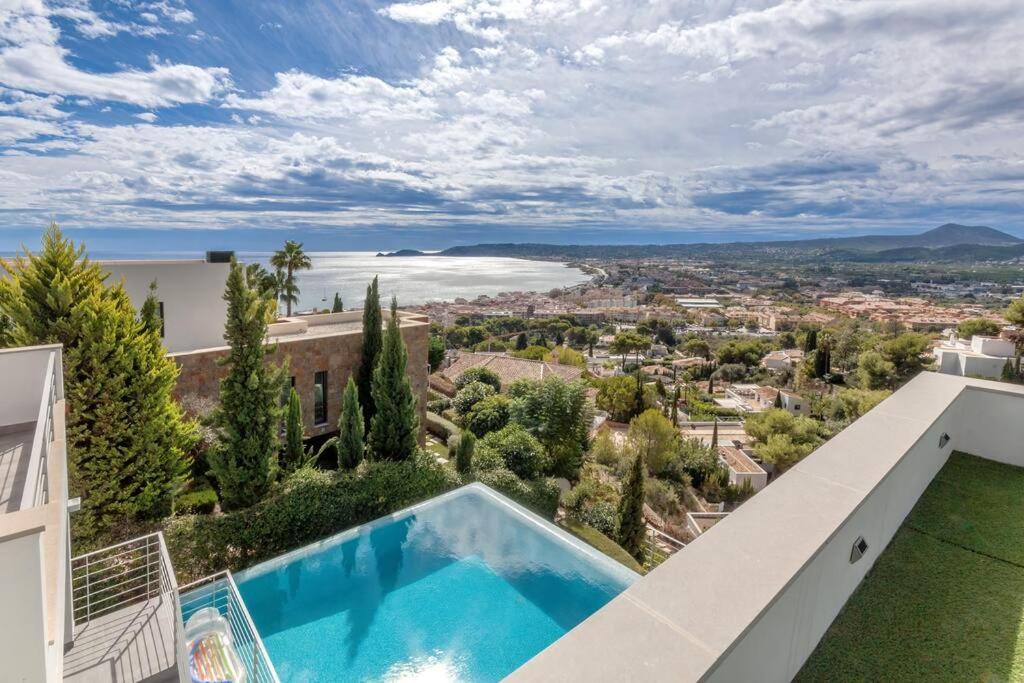 Peaceful Oasis in Jávea Villa with Sea Views and Pool view 3