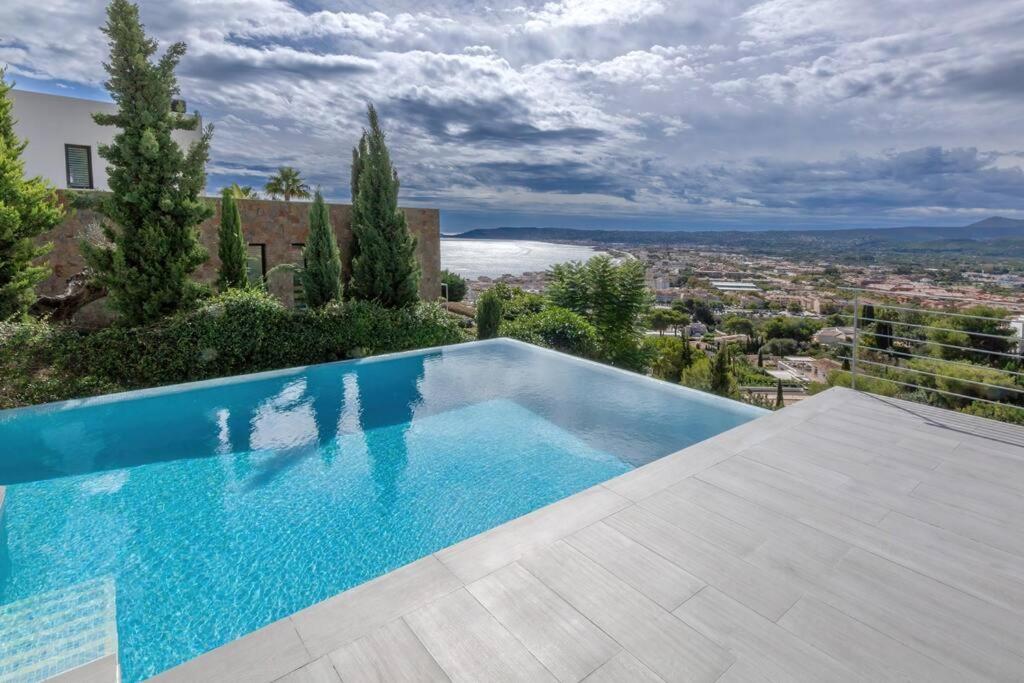 Peaceful Oasis in Jávea Villa with Sea Views and Pool view 5
