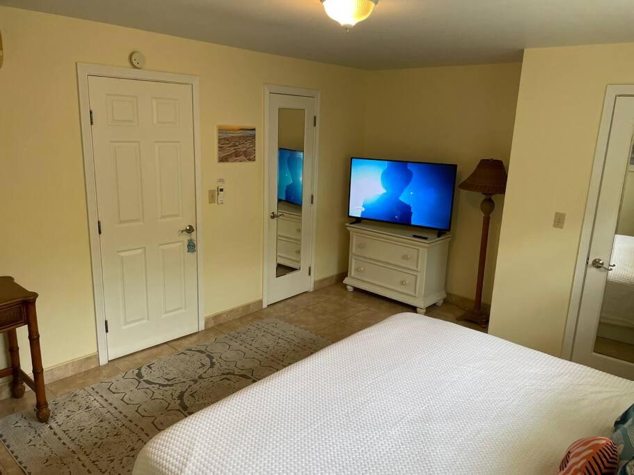 12 South Harbor View