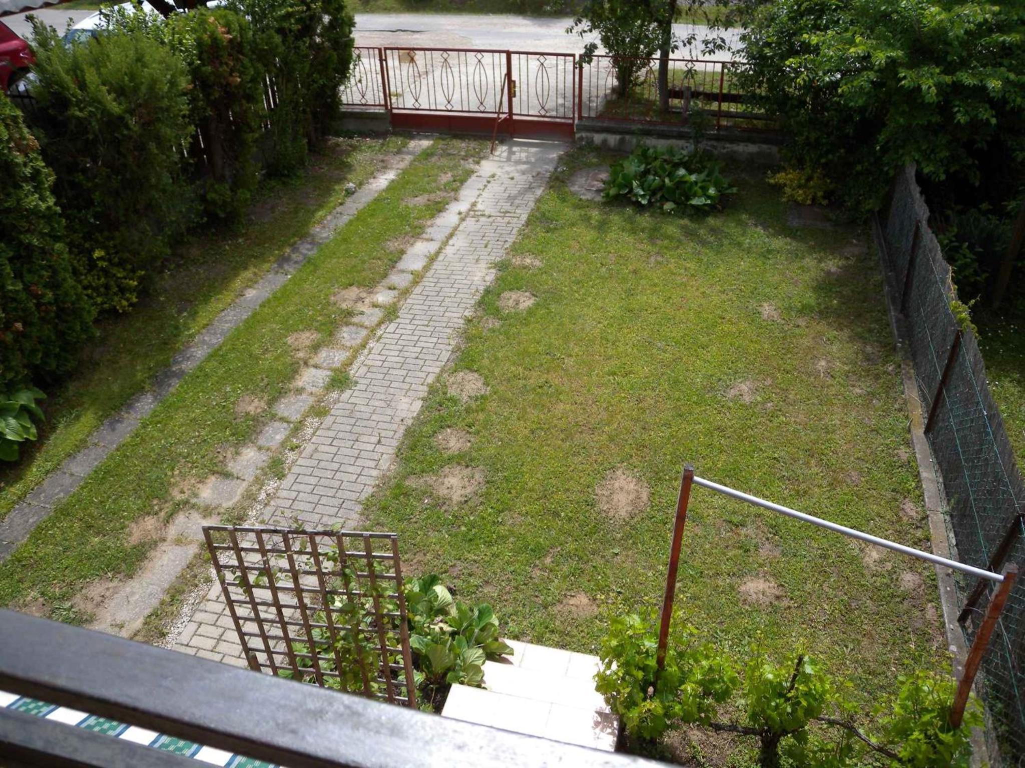 Photo 27
