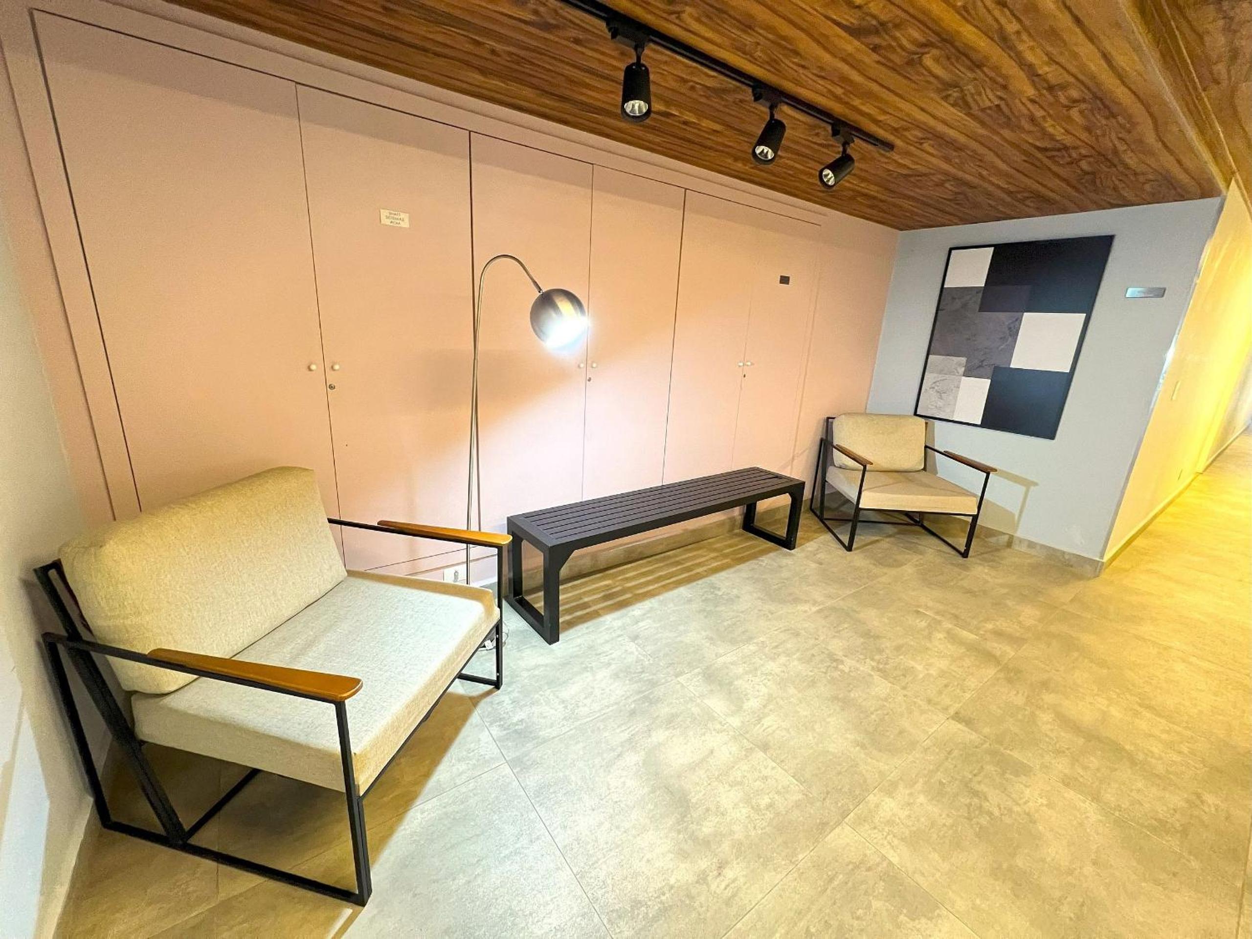 Studio p/ até 4 pessoas, Mackenzie e Santa Casa