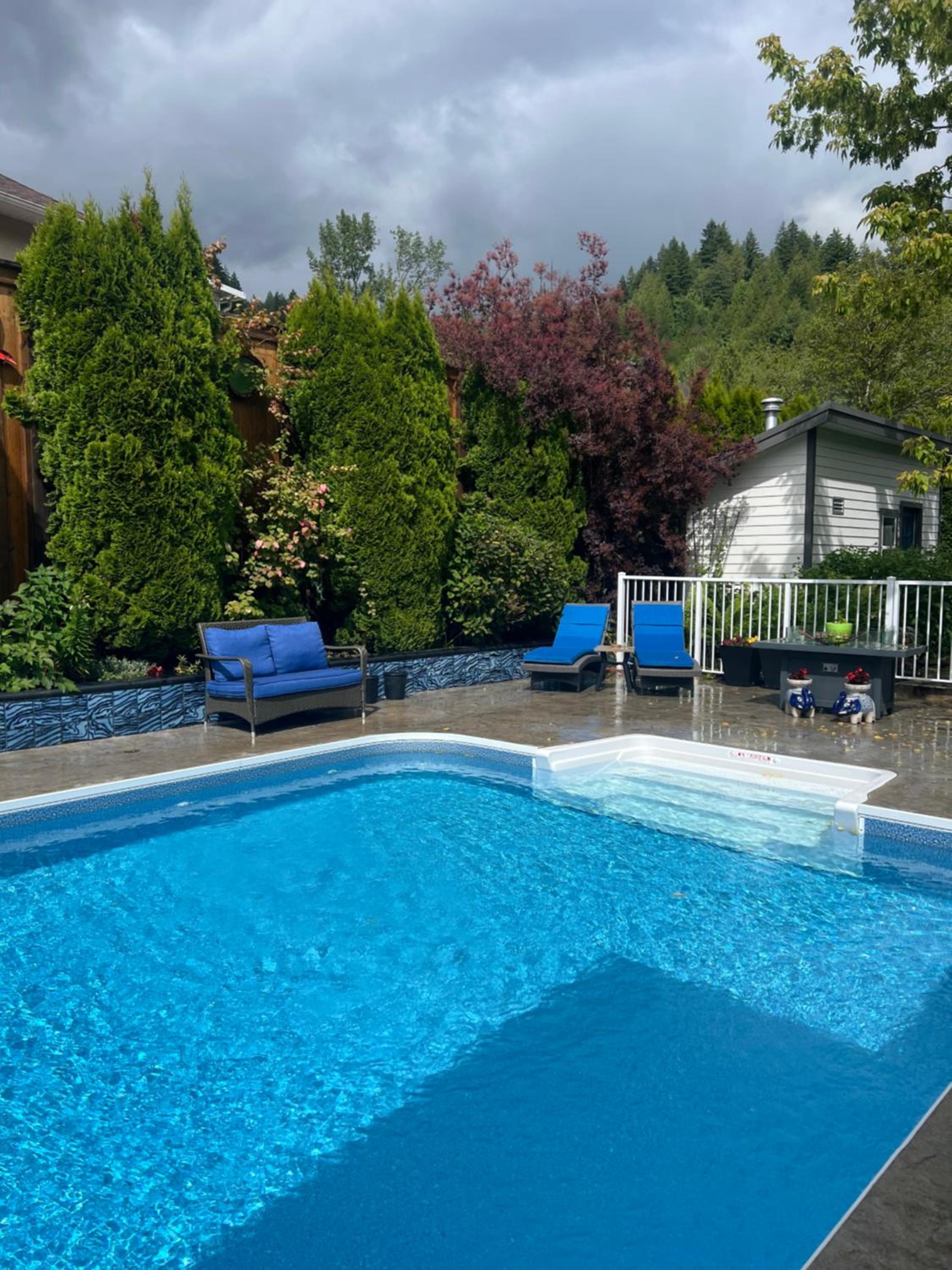 WHITEWATER COTTAGE