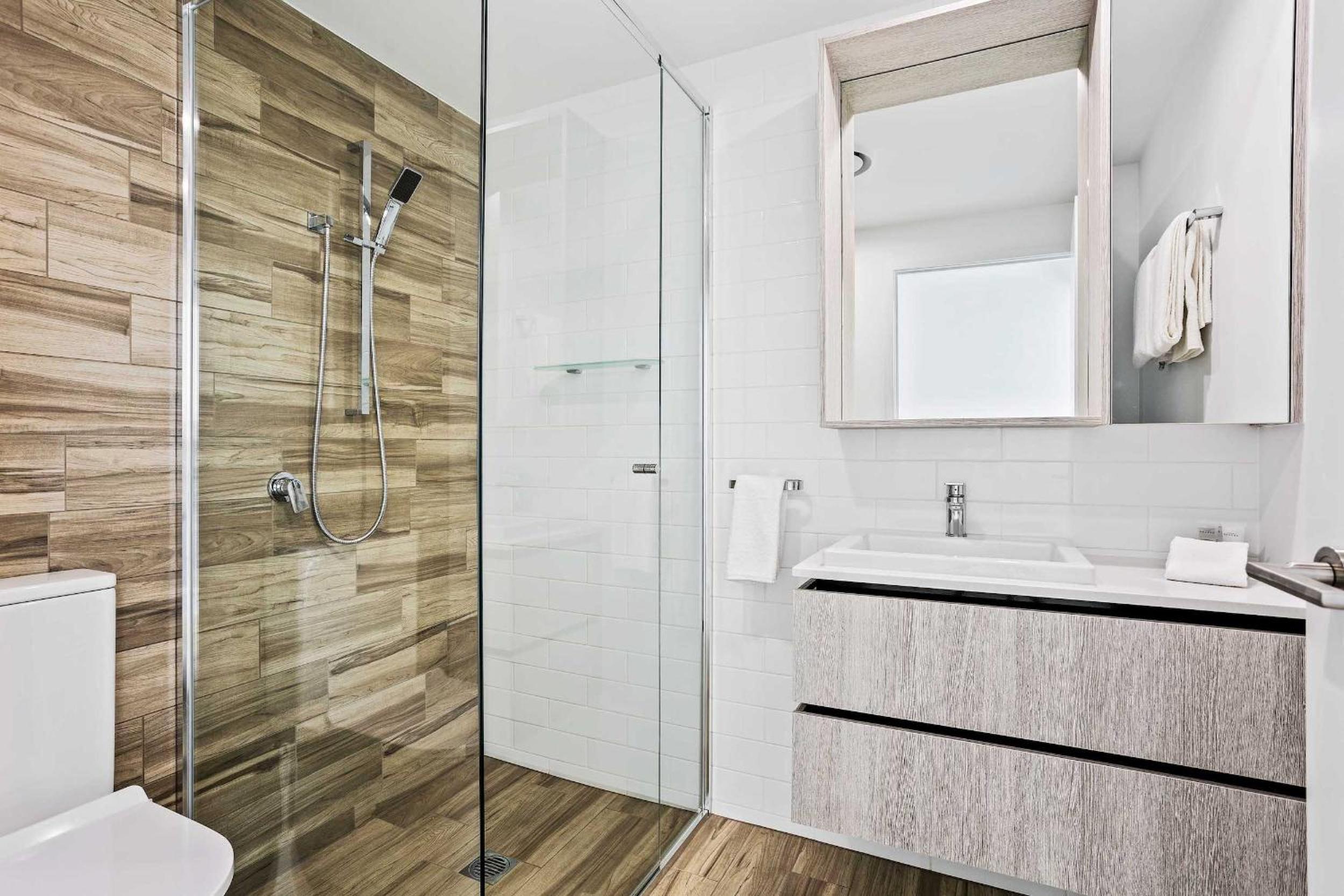 Sandbar Private Apartments - Hosted by Burleigh Letting Company