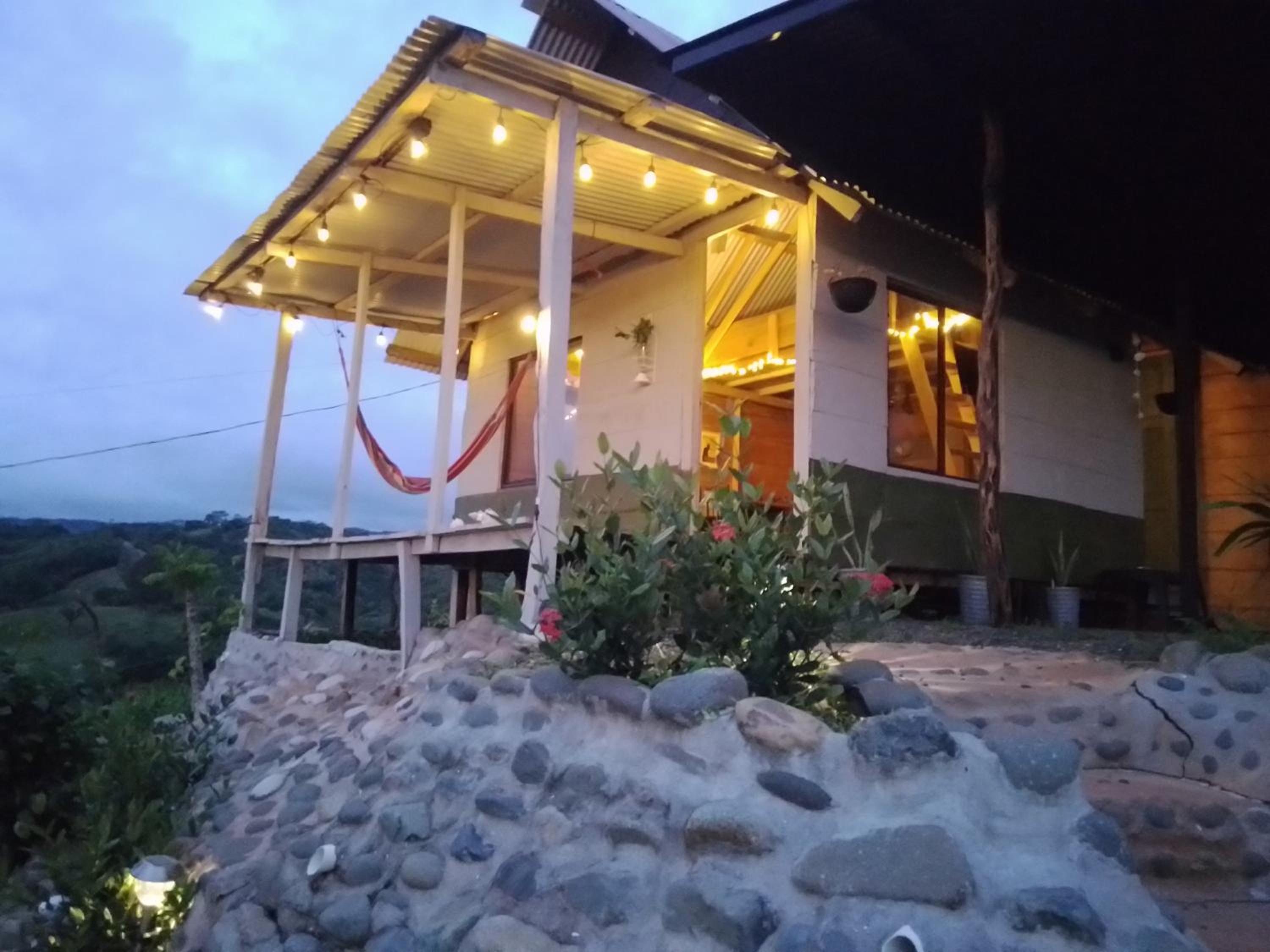 La Parada del Pelicano, El Ranchito Surf view 5