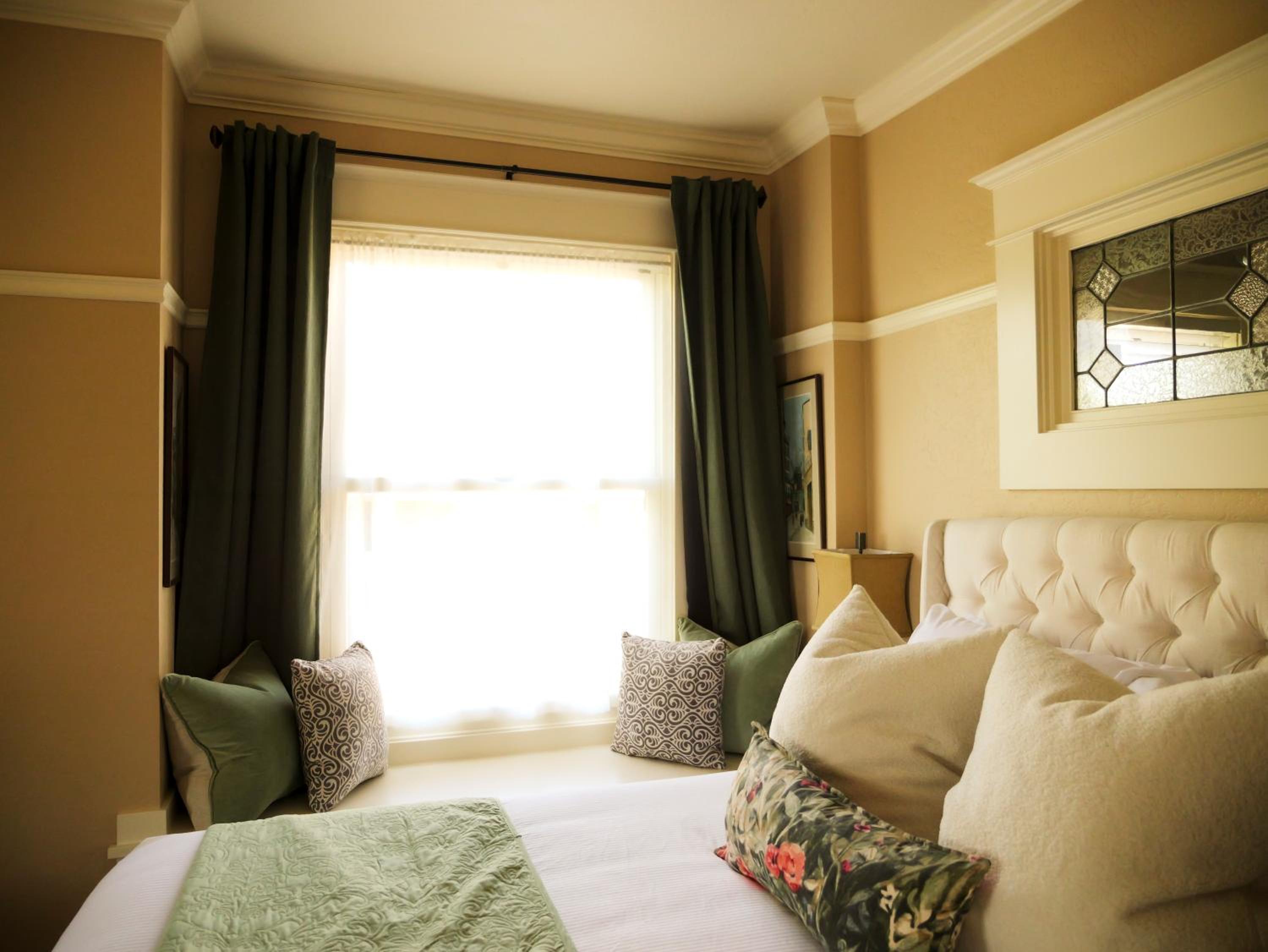Ashland Vacations - Redtail Inn - 3 Suites Sleeps Up To 12 - Property Image 75