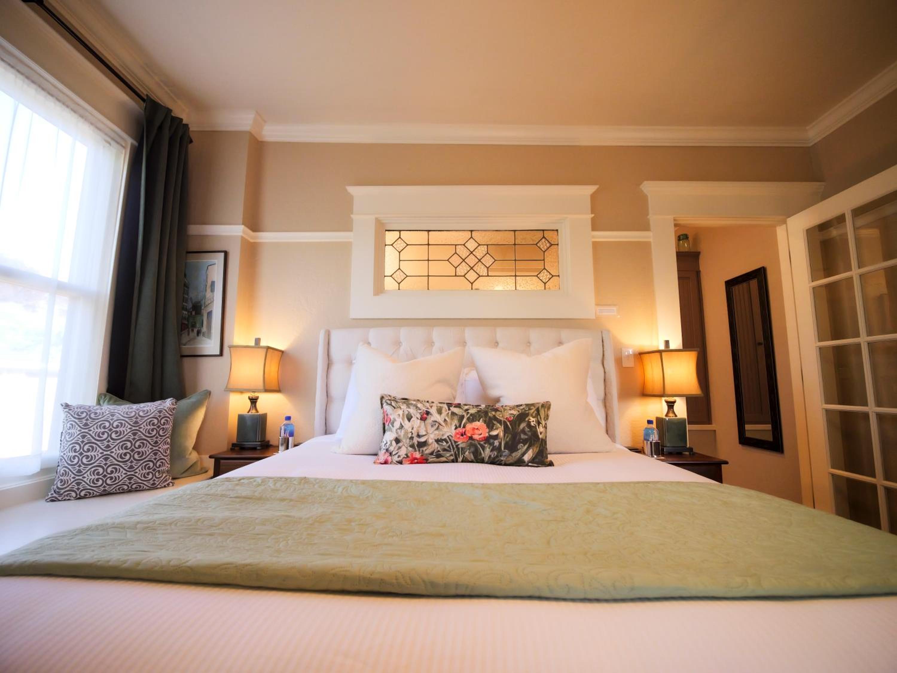 Ashland Vacations - Redtail Inn - 3 Suites Sleeps Up To 12 - Property Image 27