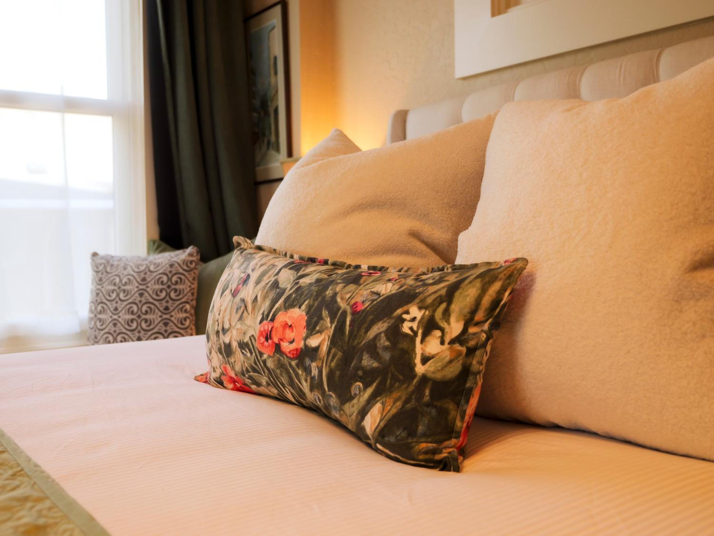 Ashland Vacations - Redtail Inn - 3 Suites Sleeps Up To 12 - Property Image 34