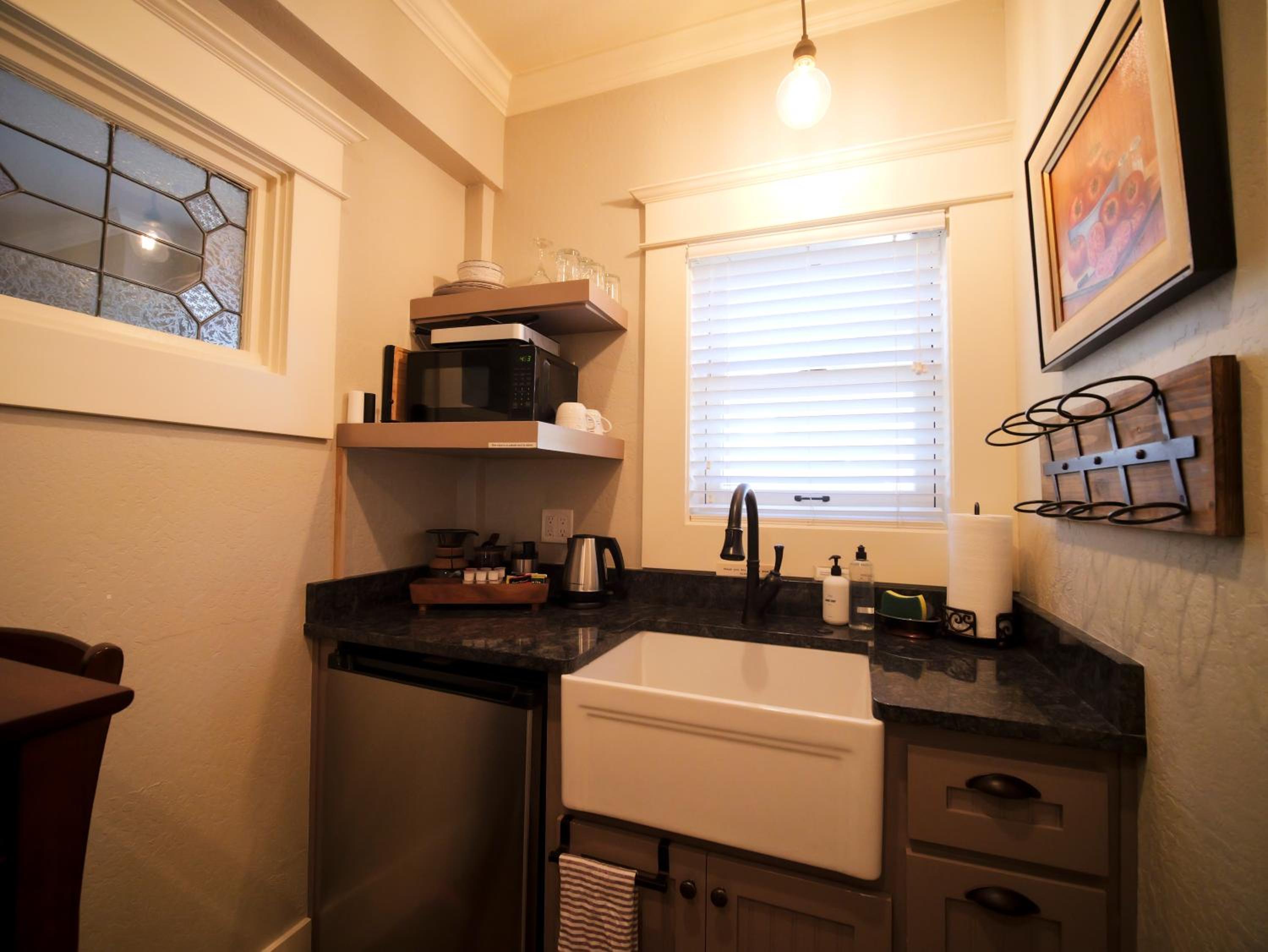 Ashland Vacations - Redtail Inn - 3 Suites Sleeps Up To 12 - Property Image 41