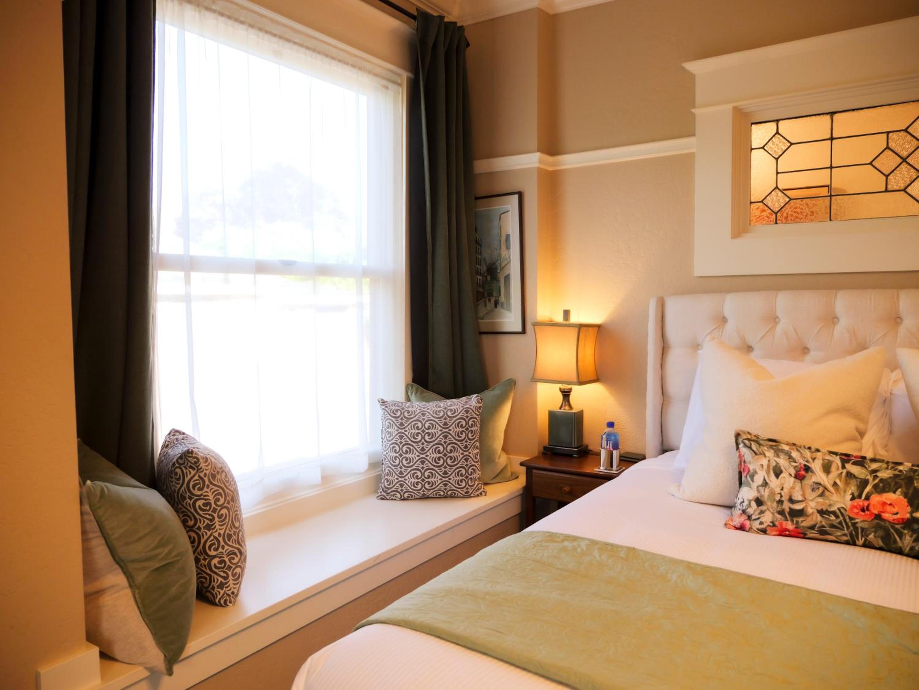 Ashland Vacations - Redtail Inn - 3 Suites Sleeps Up To 12 - Property Image 43