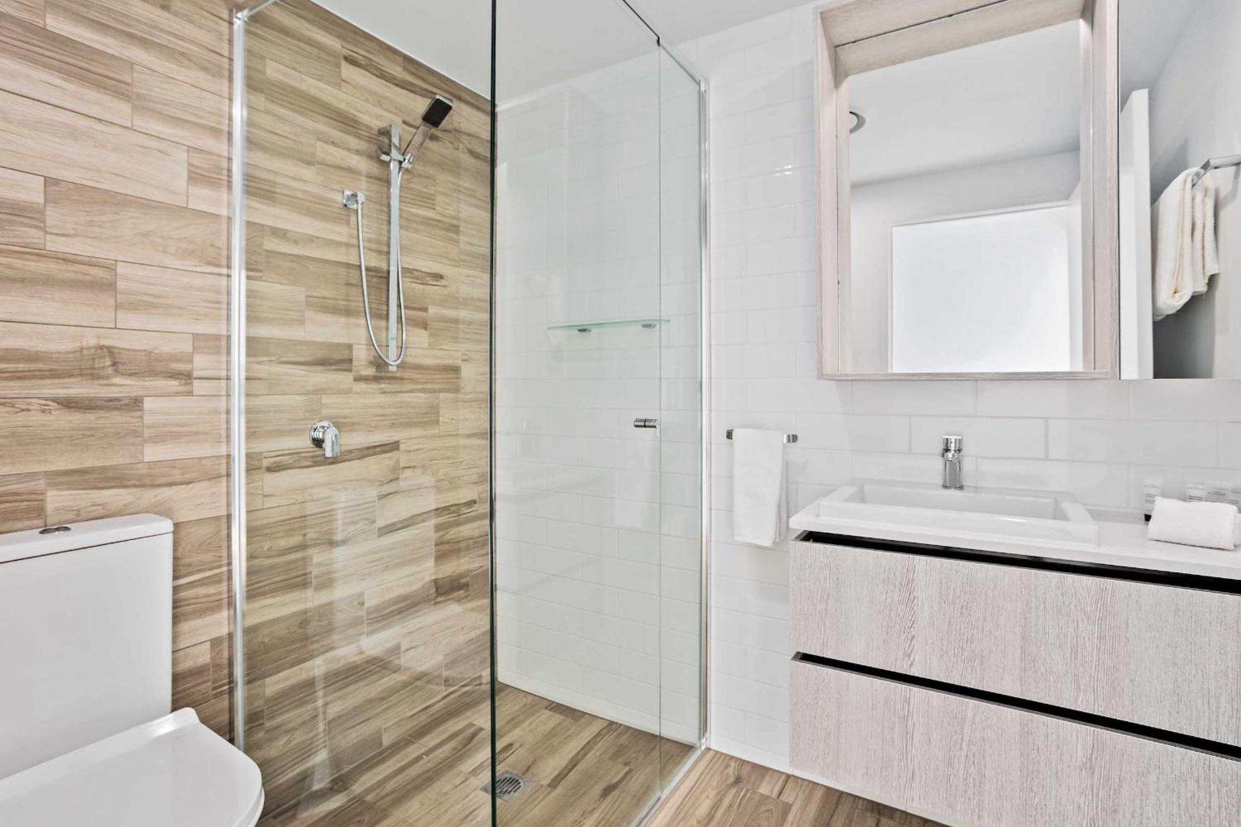 Sandbar Private Apartments - Hosted by Burleigh Letting Company