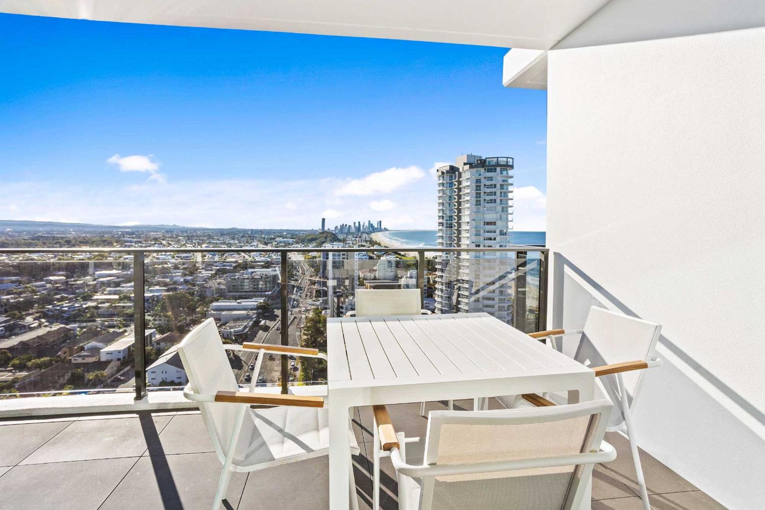 Sandbar Private Apartments - Hosted by Burleigh Letting Company