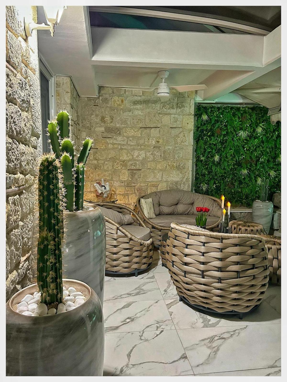 villa MEDITERAN