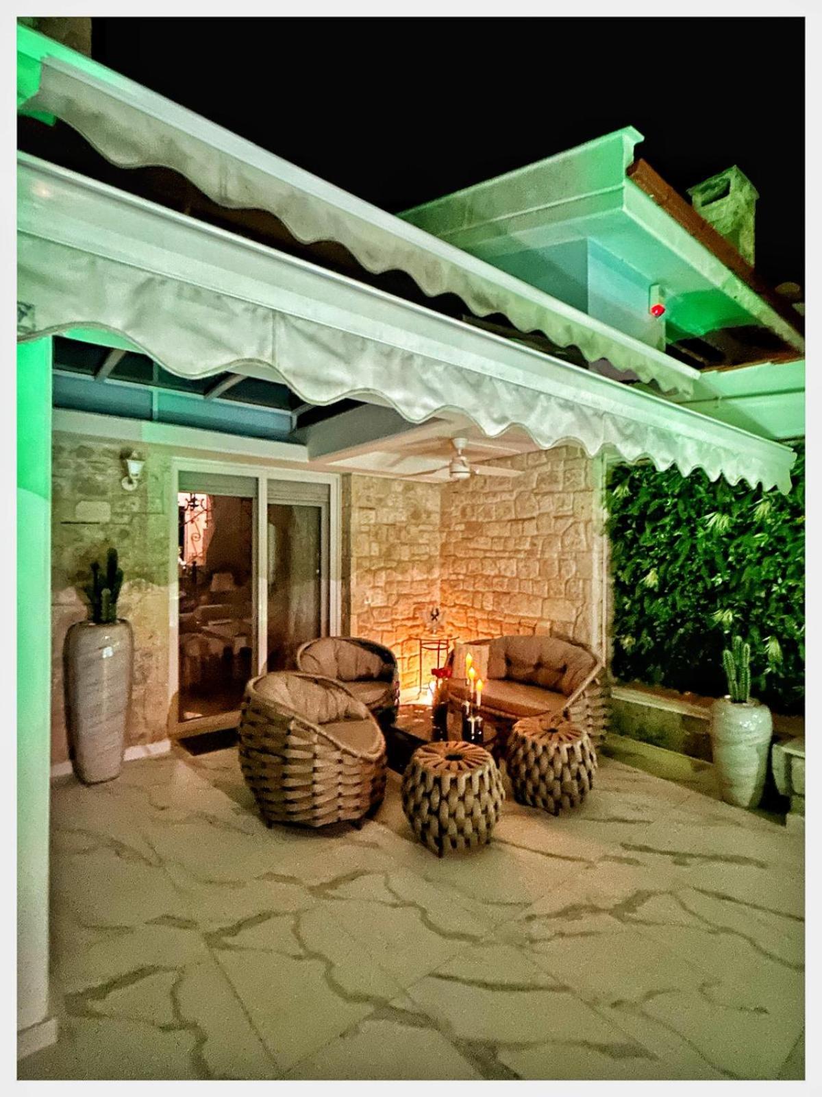 villa MEDITERAN