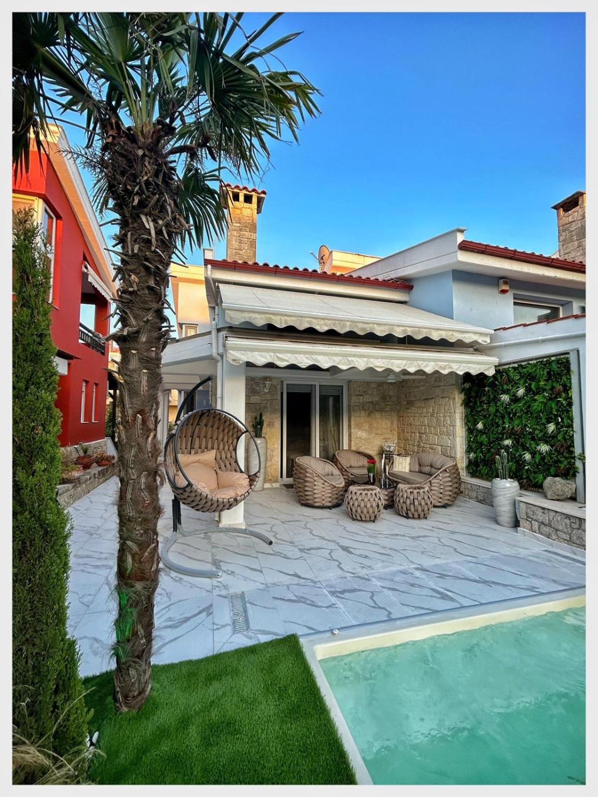 villa MEDITERAN