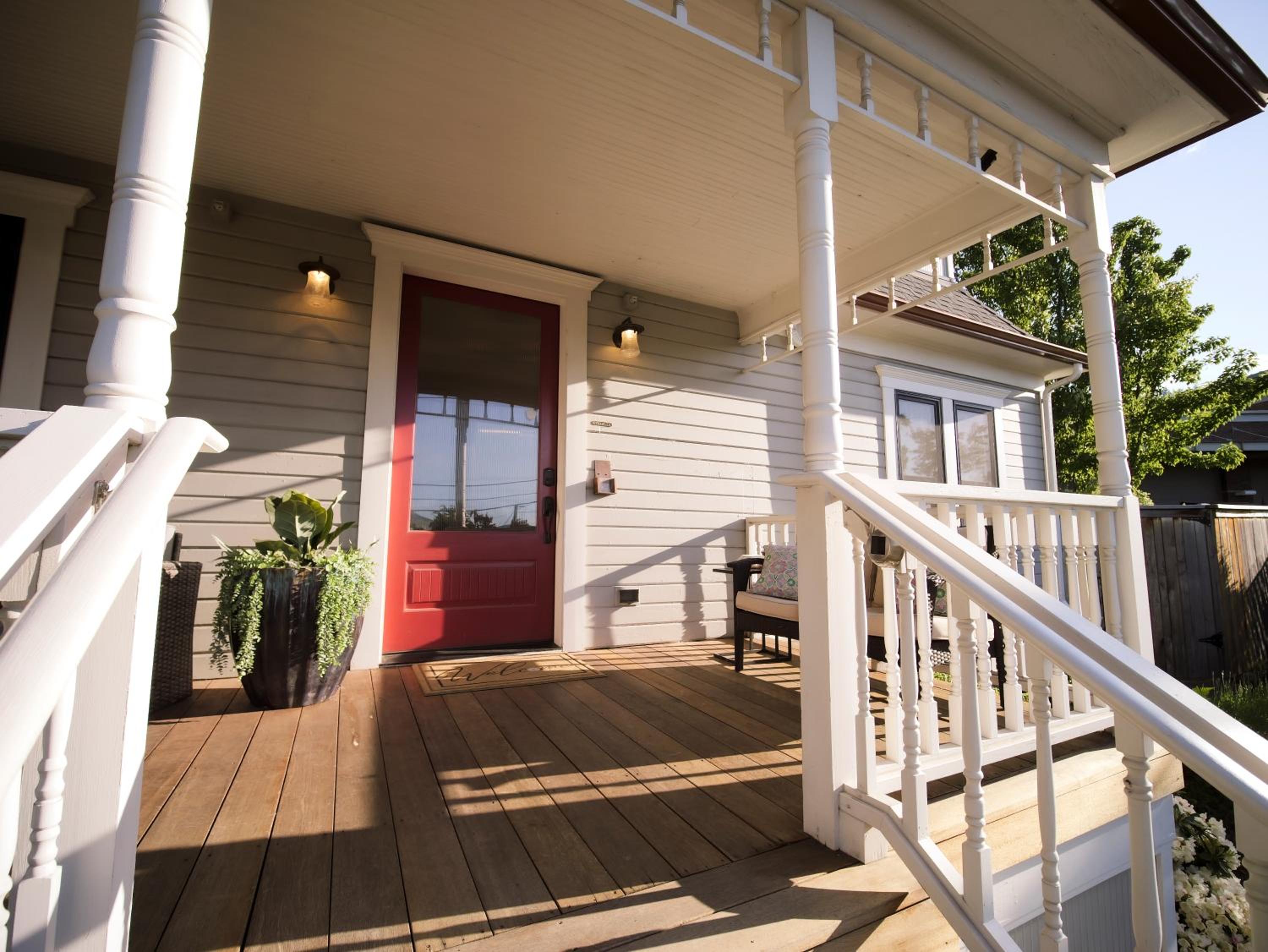 Ashland Vacations - Redtail Inn - 3 Suites Sleeps Up To 12 - Property Image 7