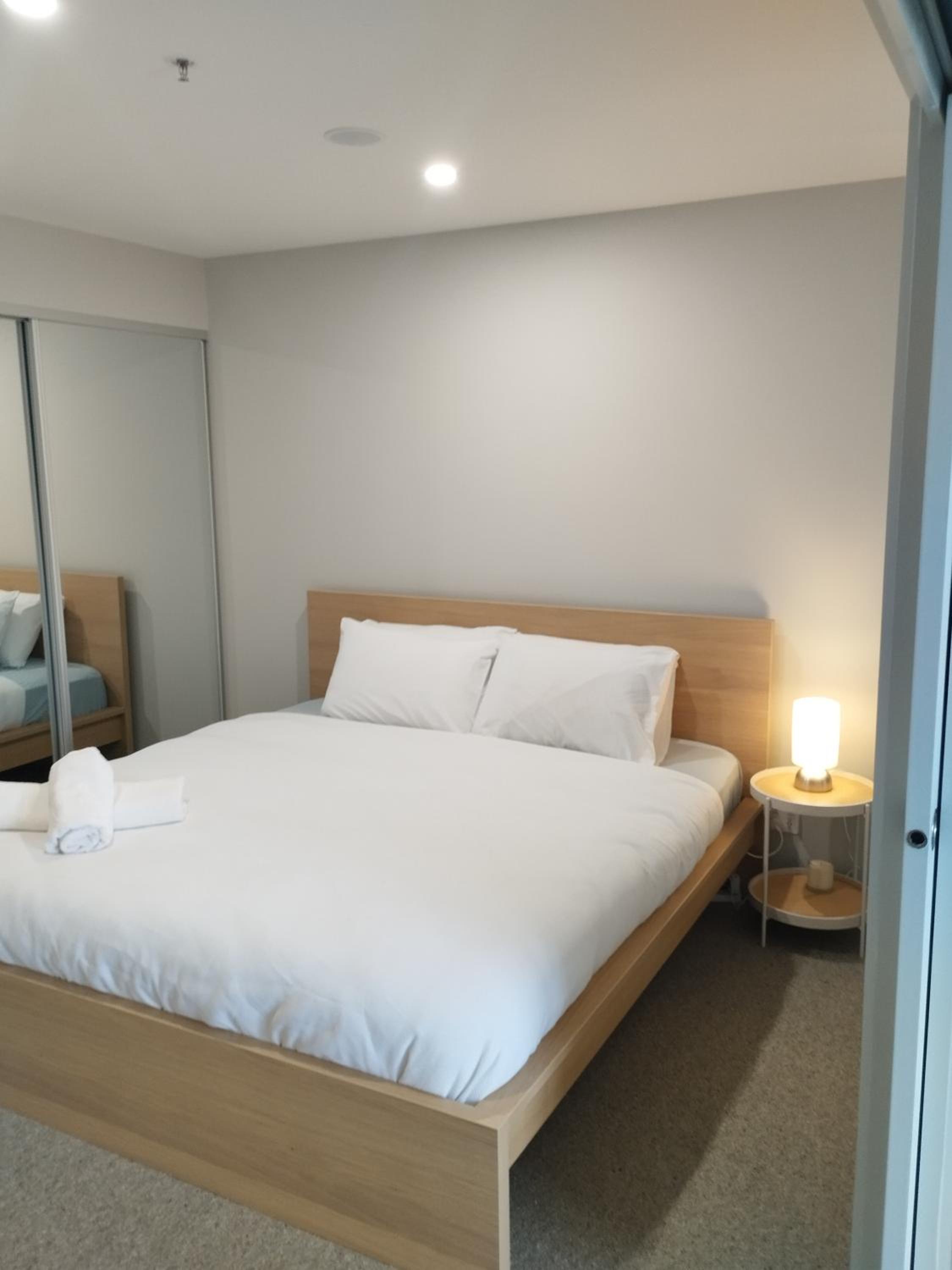 1 bed luxury Braddon unit