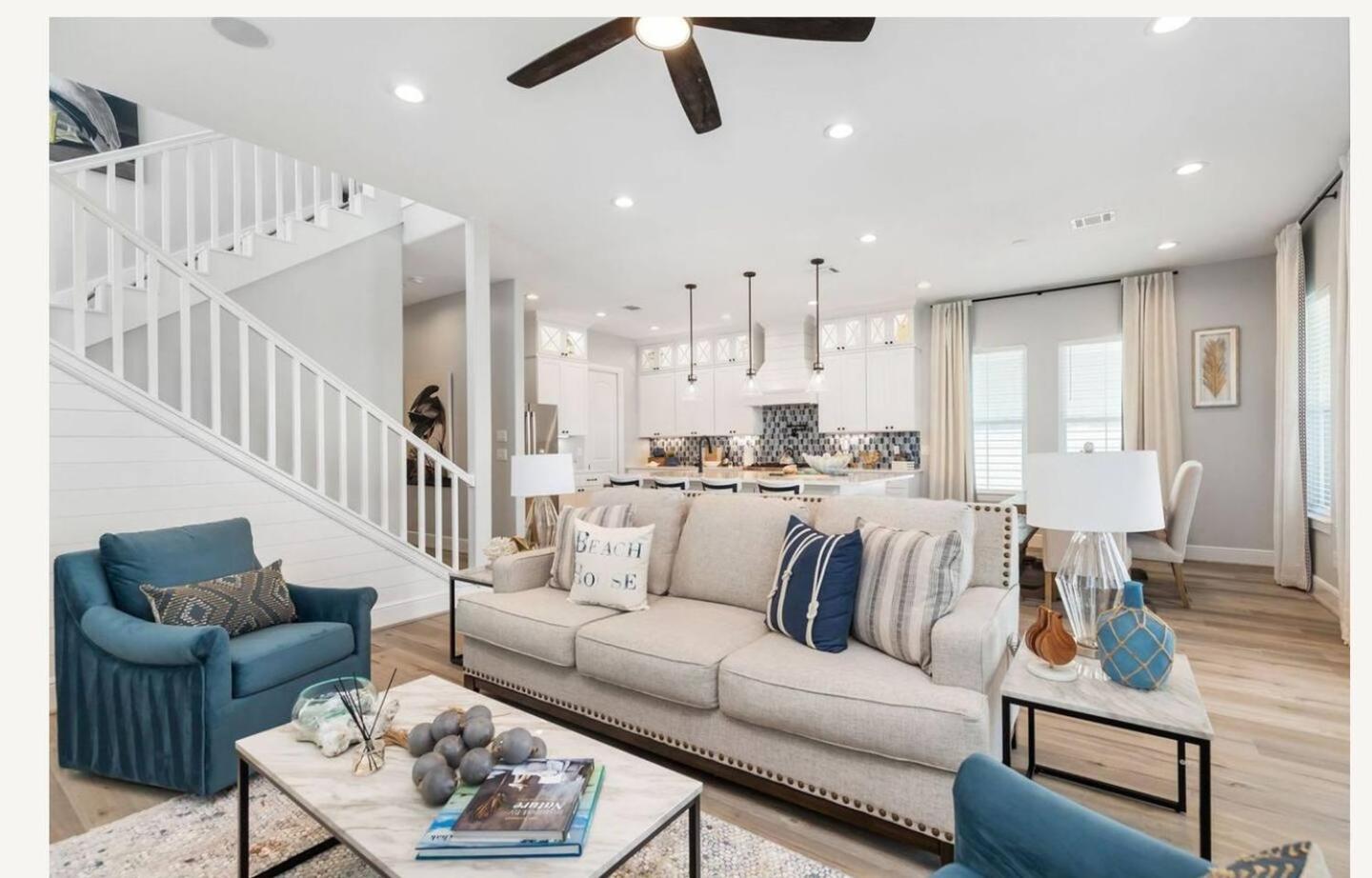 Serenity Cove Luxe 4br House W Beach Access view 3