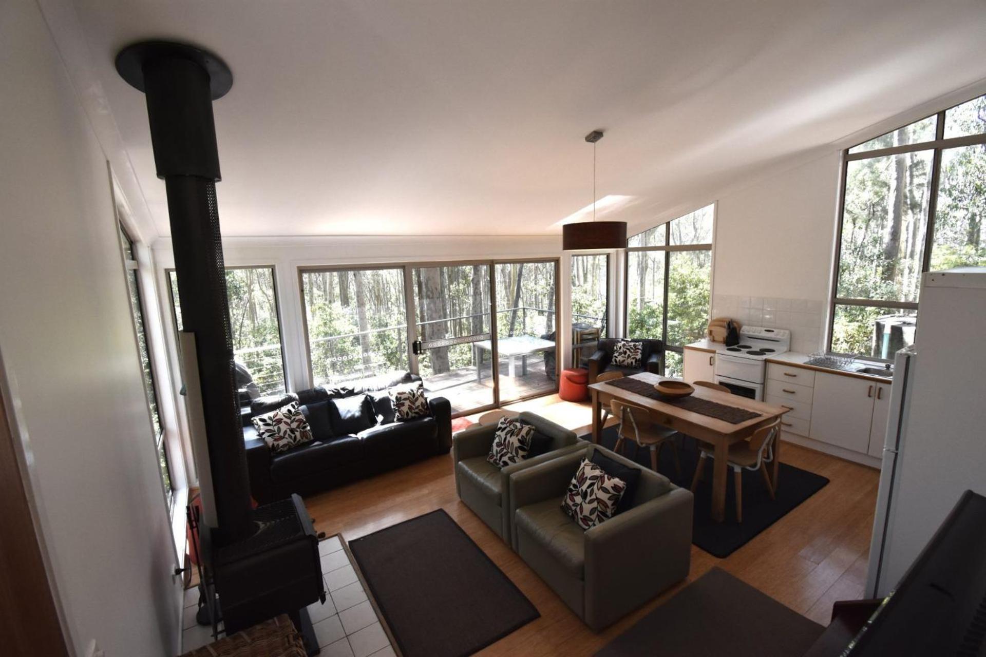 11 Burrawong