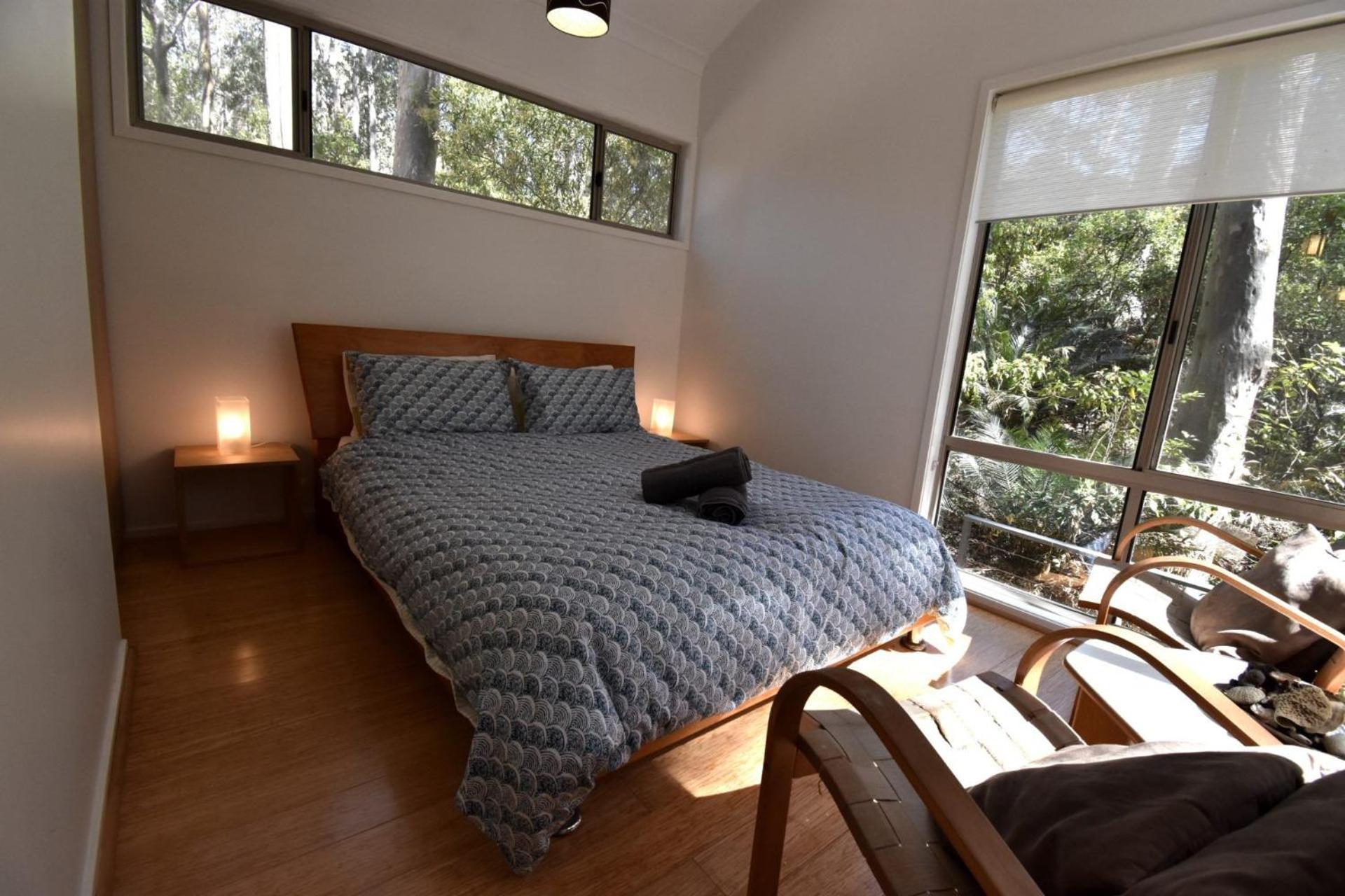 11 Burrawong