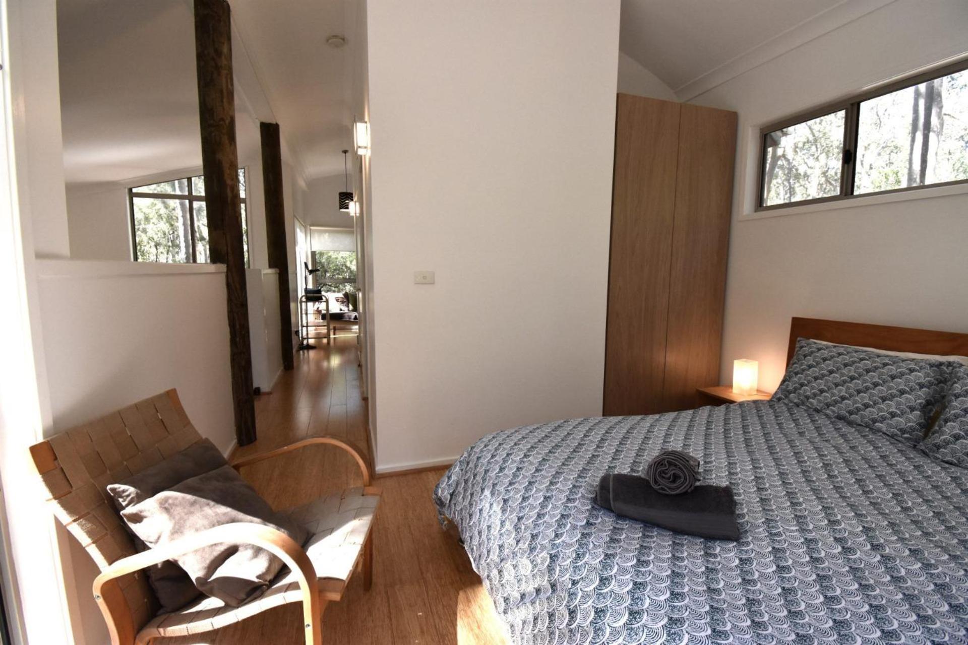 11 Burrawong