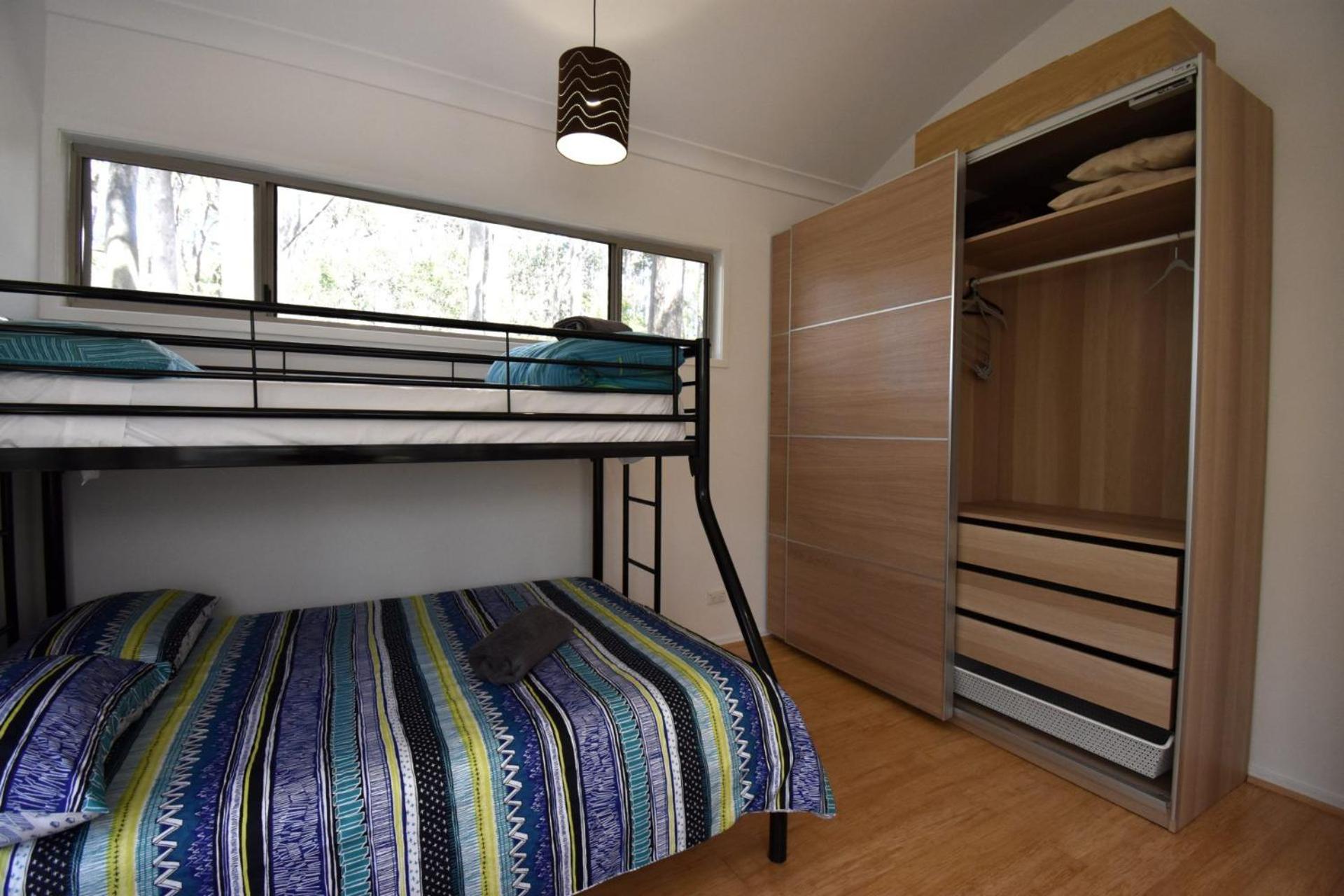 11 Burrawong