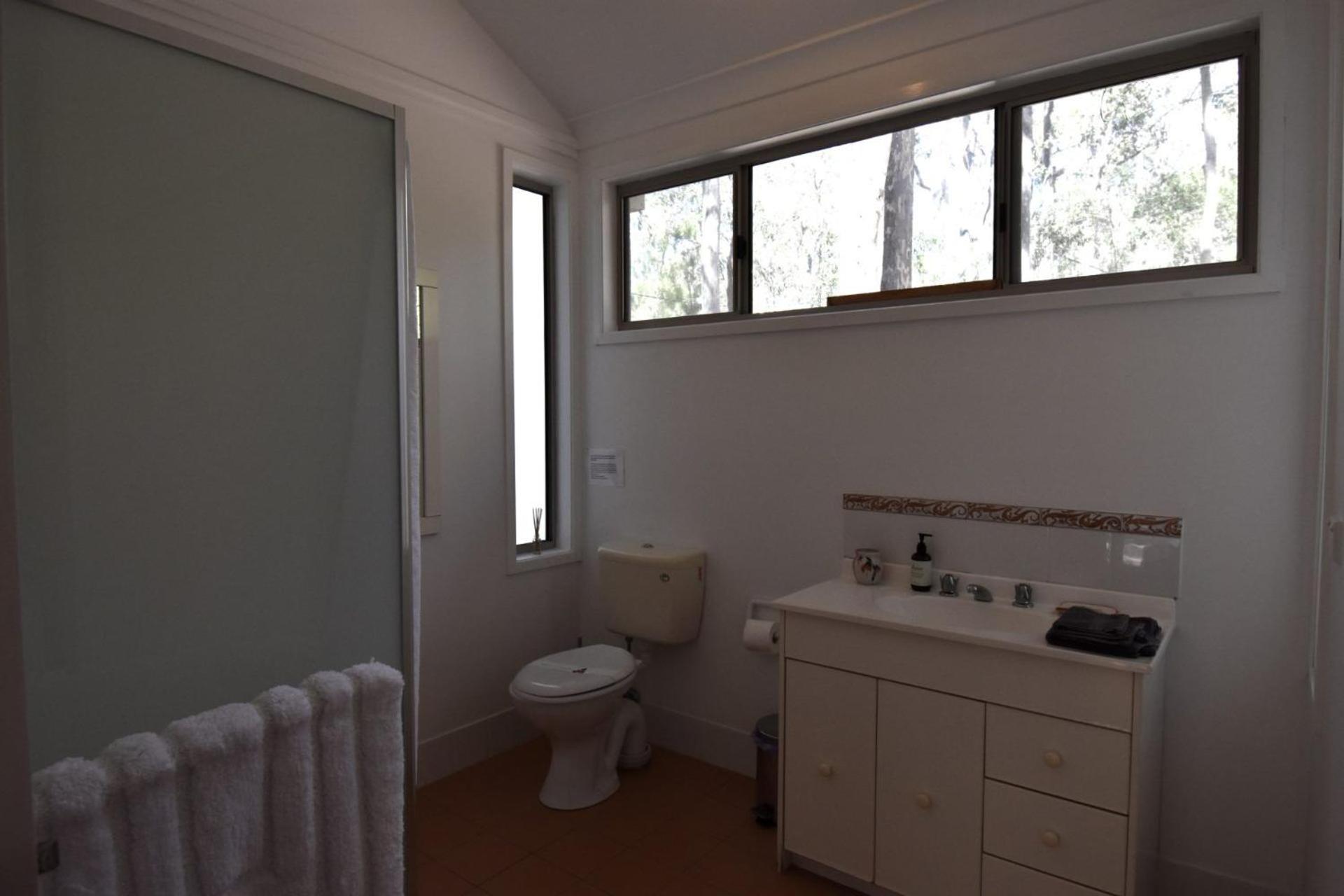 11 Burrawong