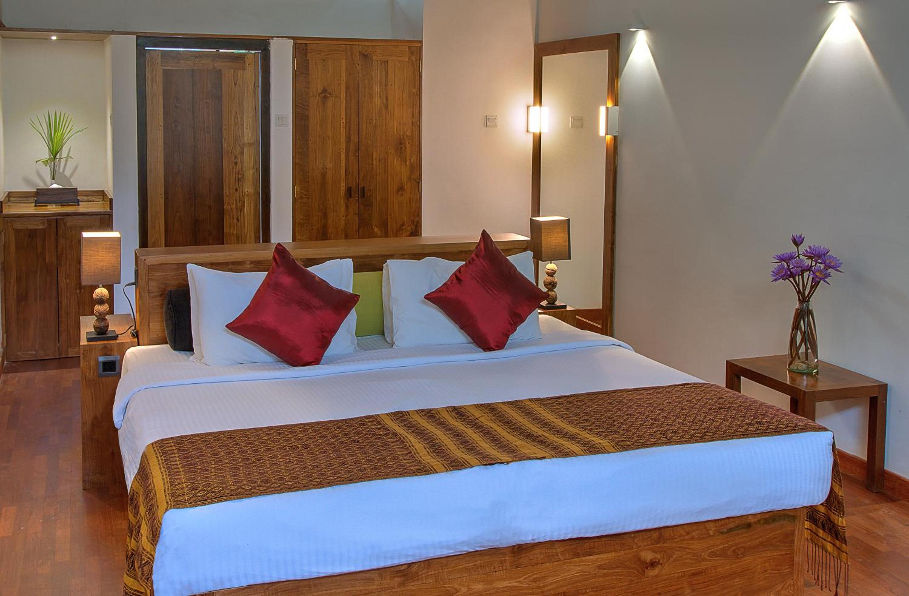 The Deer Park Hotel