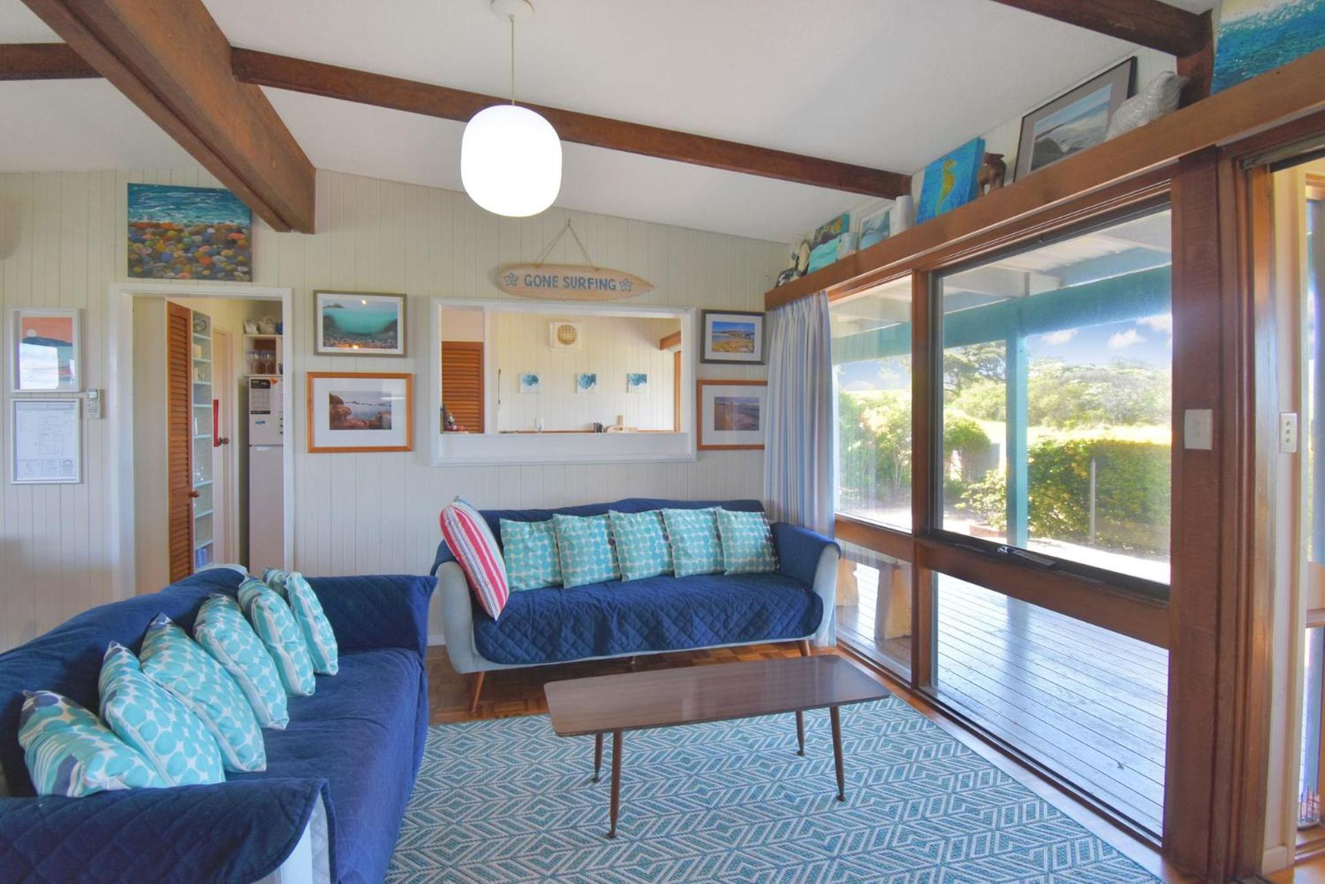25 Scenic Drive
